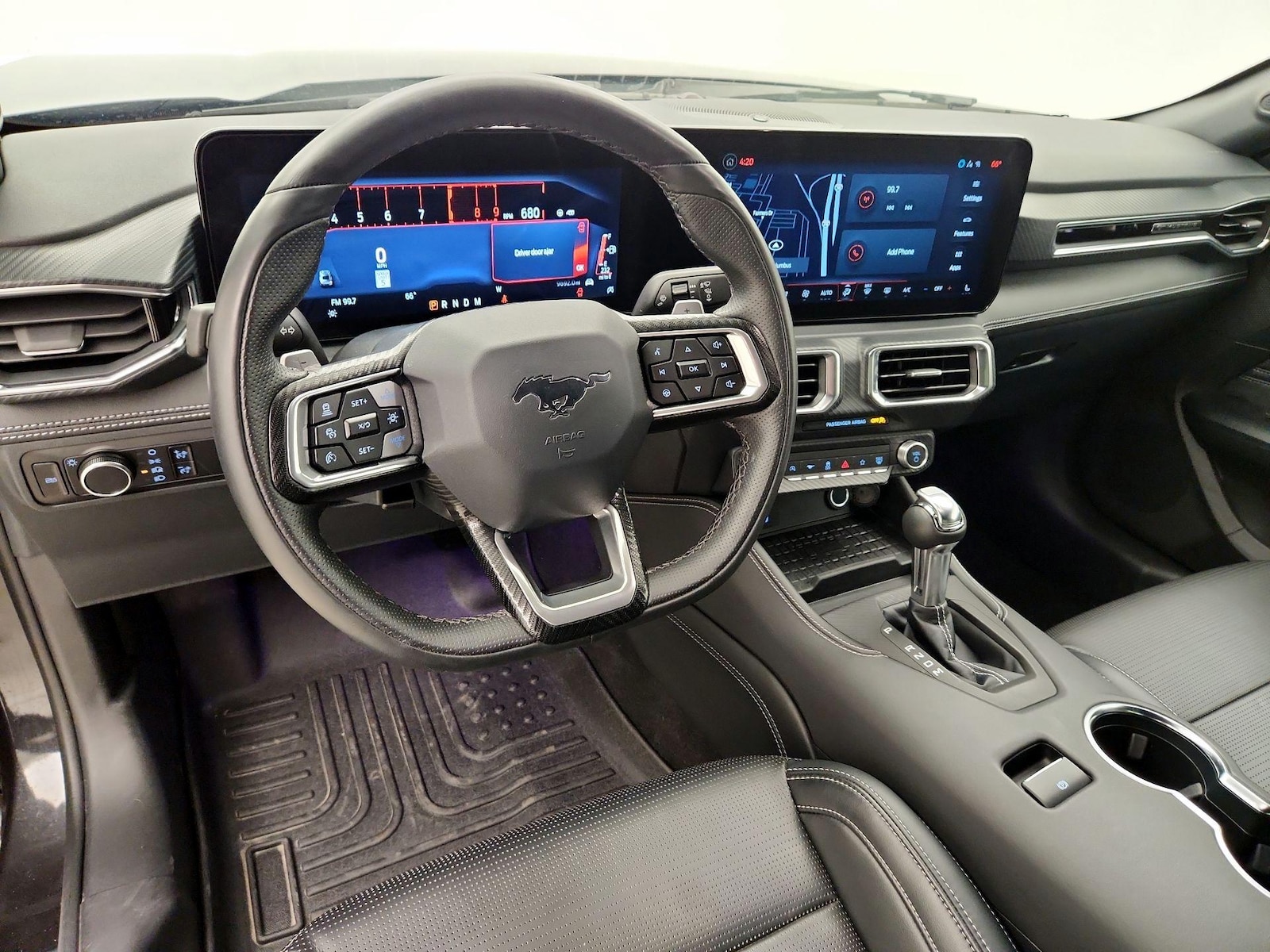 2024 Ford Mustang GT Premium - Photo 10