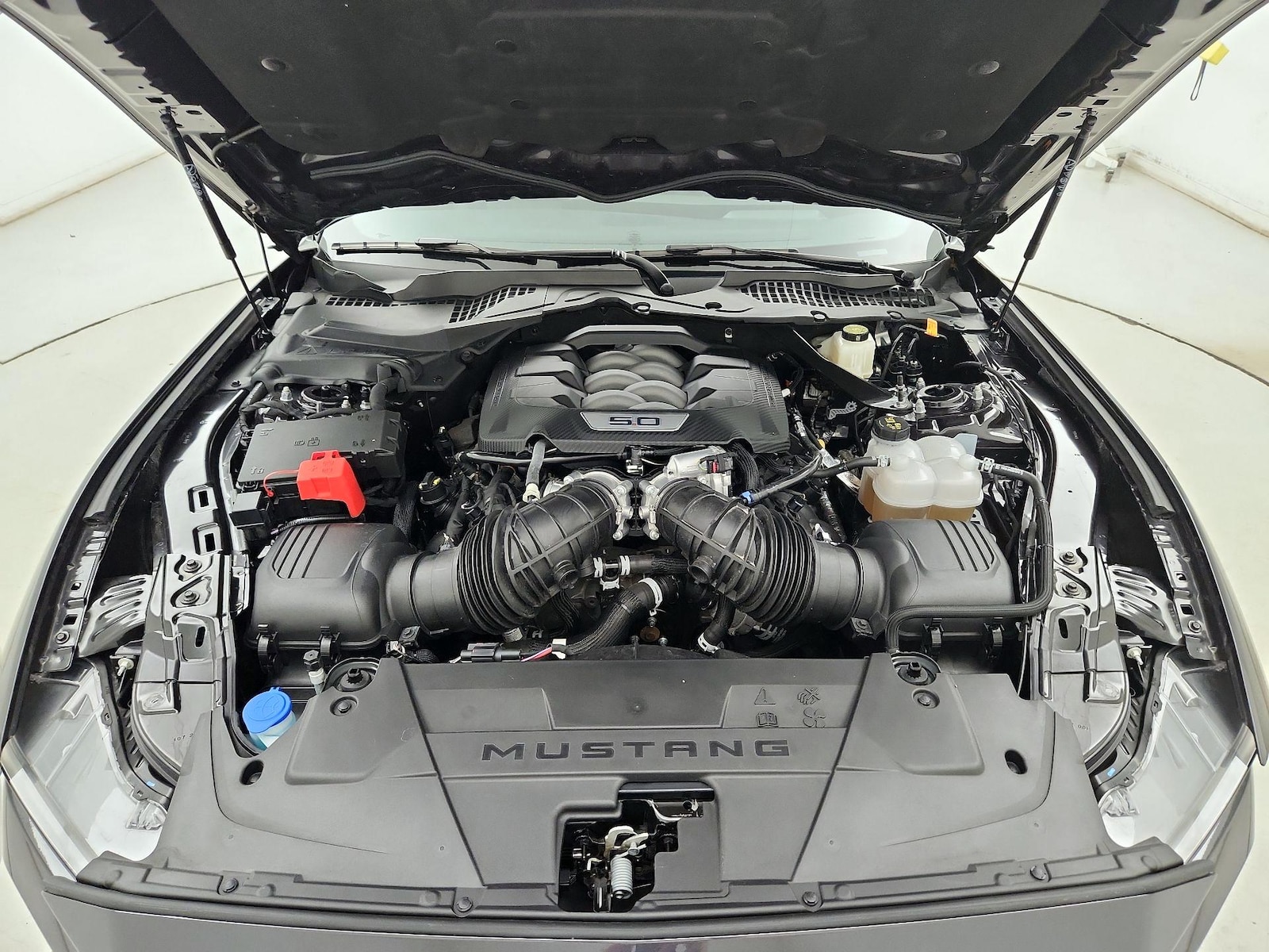 2024 Ford Mustang GT Premium - Photo 23