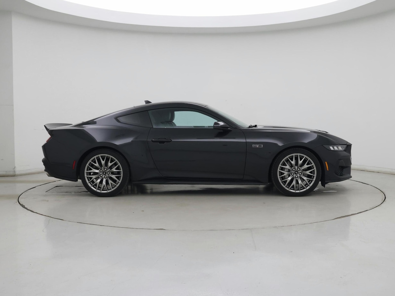 2024 Ford Mustang GT Premium - Photo 8