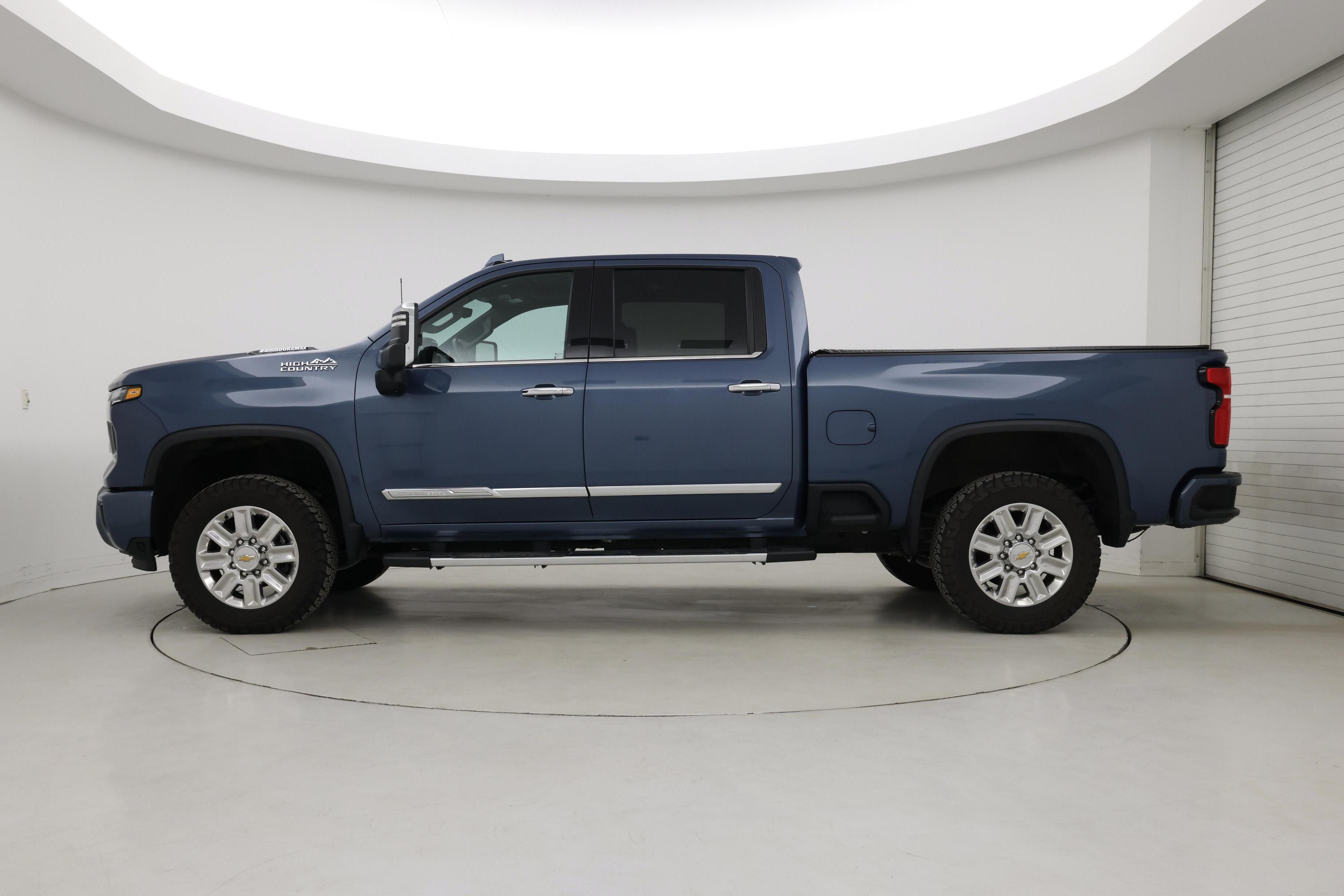 Thumbnail: 2024 Chevrolet Silverado 2500 - 3