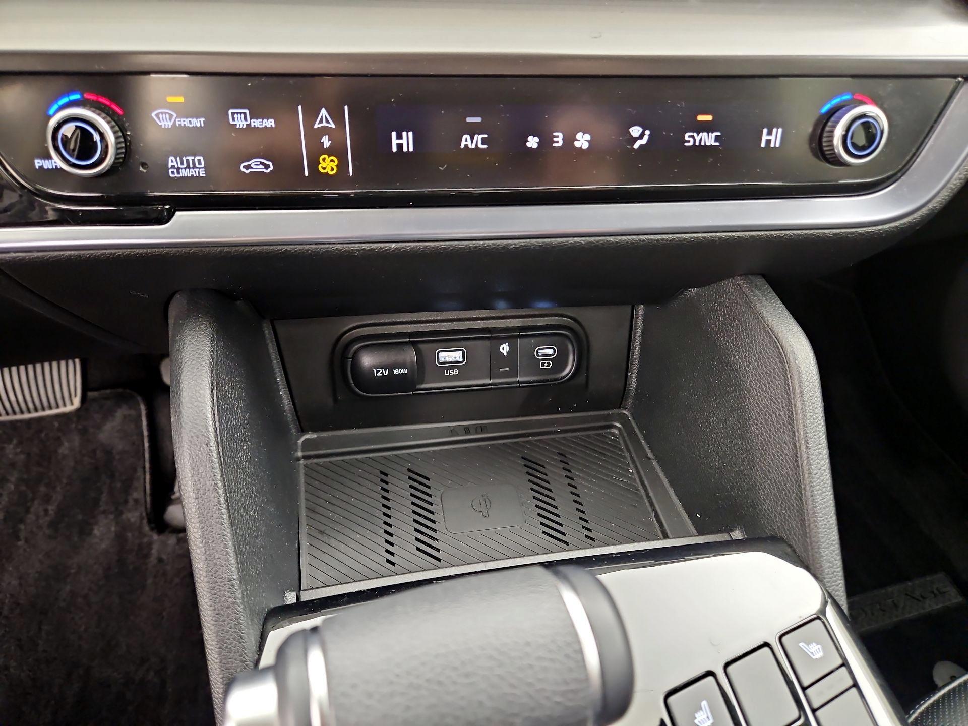 Thumbnail: 2025 Kia Sportage - 17