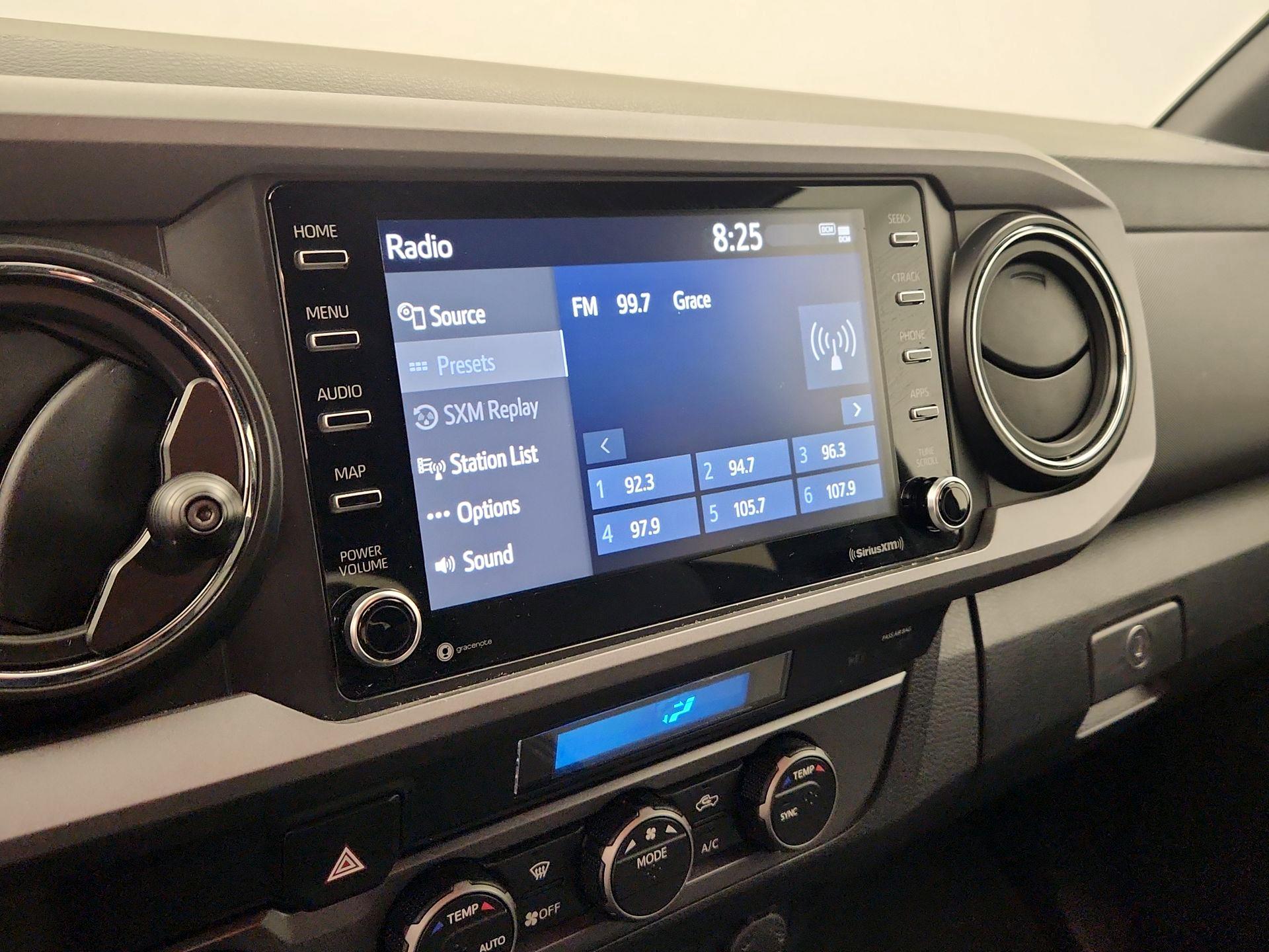 Thumbnail: 2023 Toyota Tacoma - 15