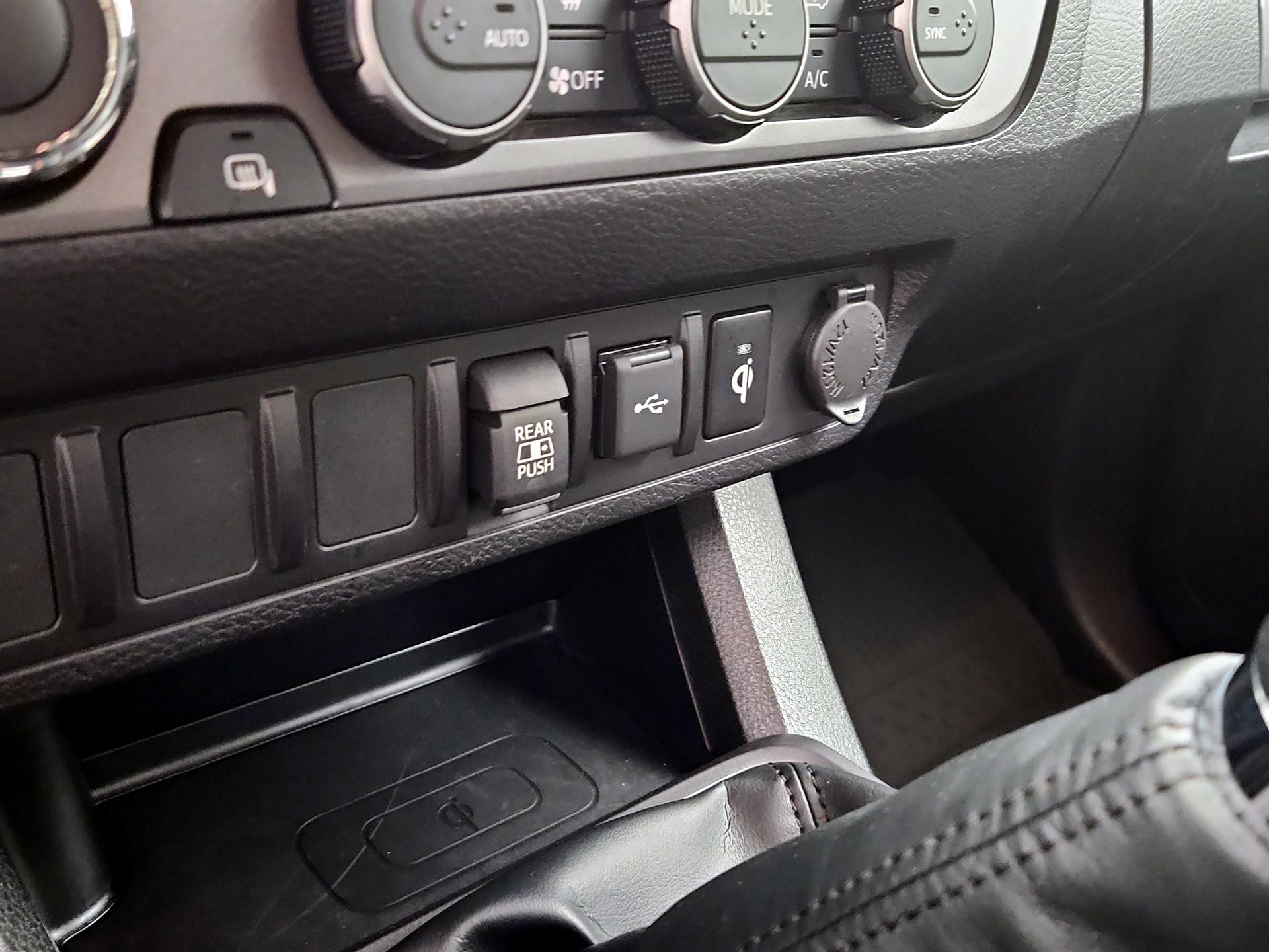 Thumbnail: 2023 Toyota Tacoma - 18