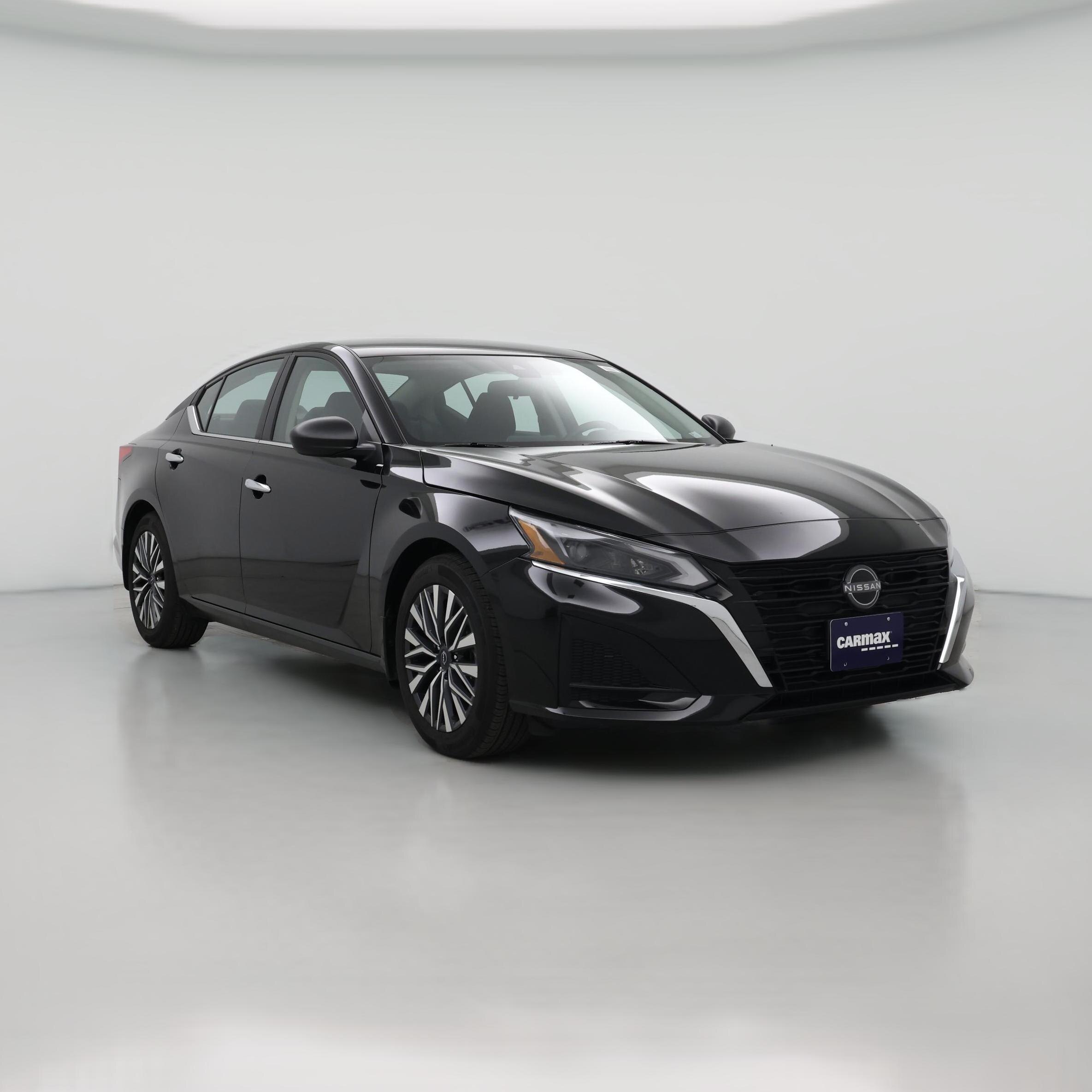 Thumbnail: 2024 Nissan Altima - 1
