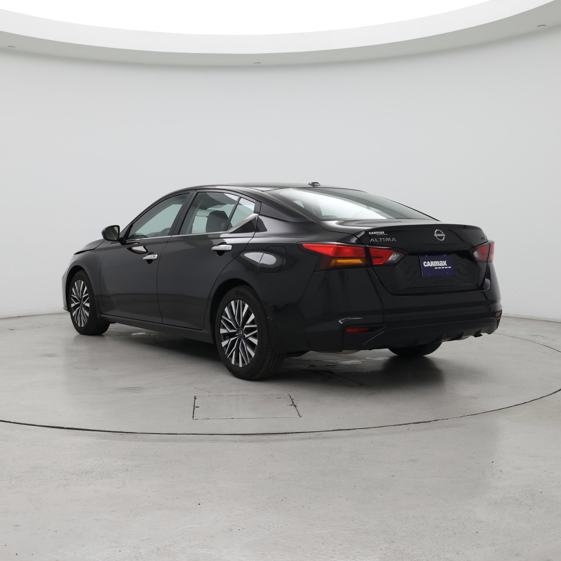 Thumbnail: 2024 Nissan Altima - 2