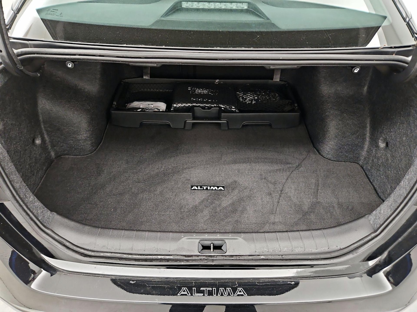 2024 Nissan Altima SV - Photo 21