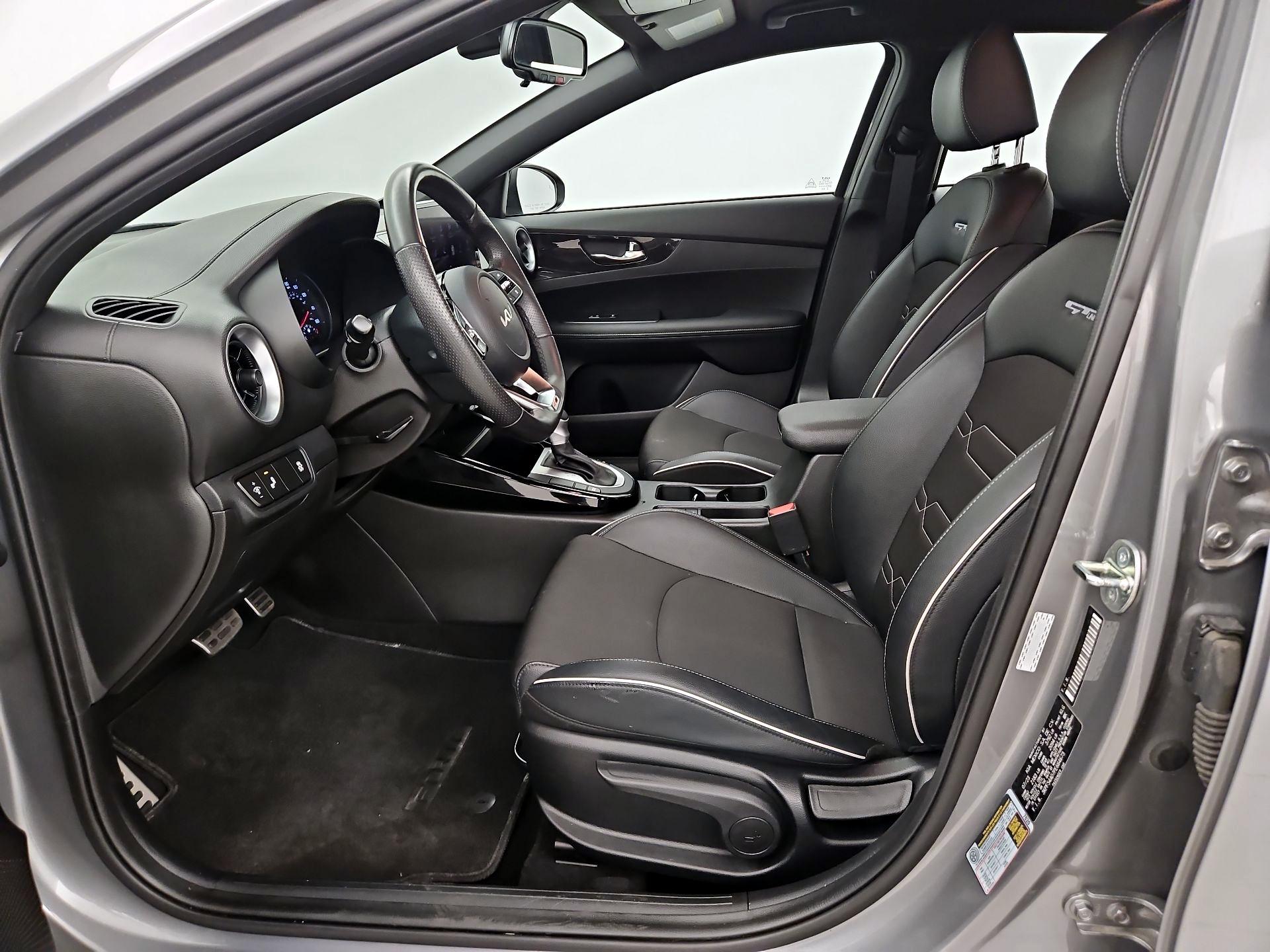 Thumbnail: 2023 Kia Forte - 11