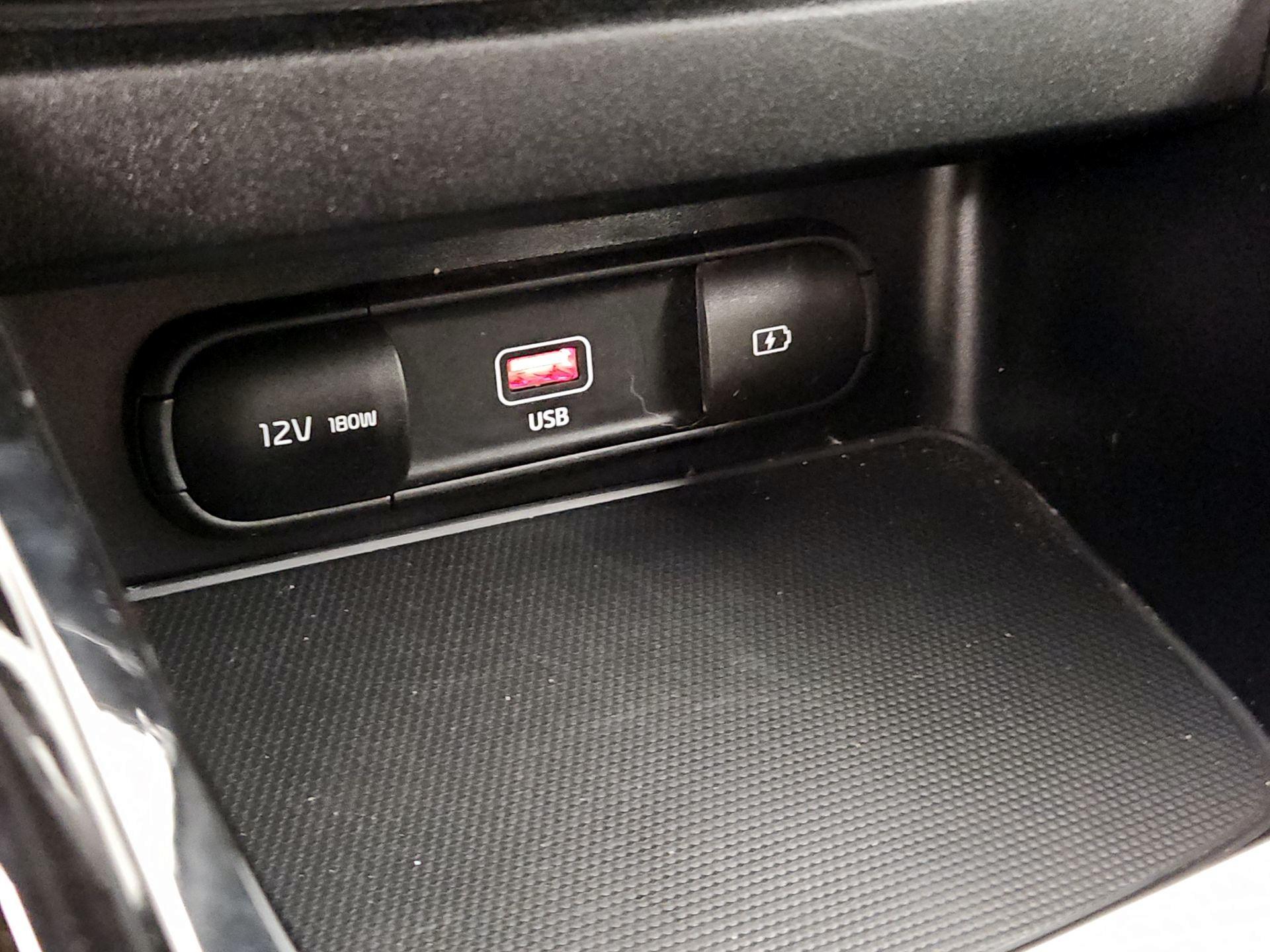 Thumbnail: 2023 Kia Forte - 19