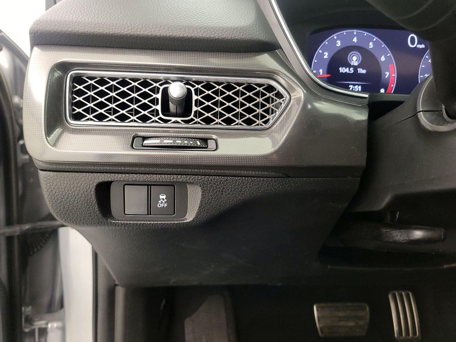 Thumbnail: 2023 Acura Integra - 13