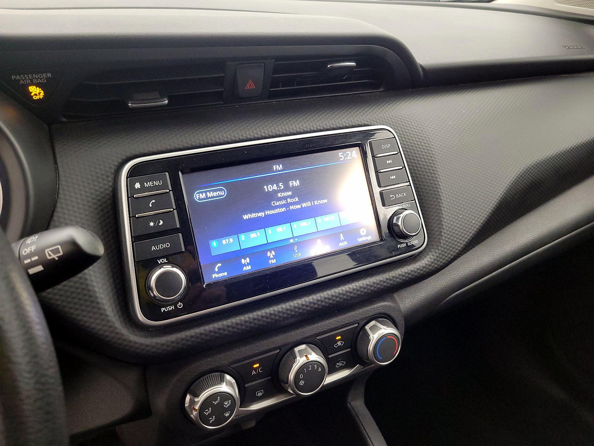 Thumbnail: 2022 Nissan Kicks - 15