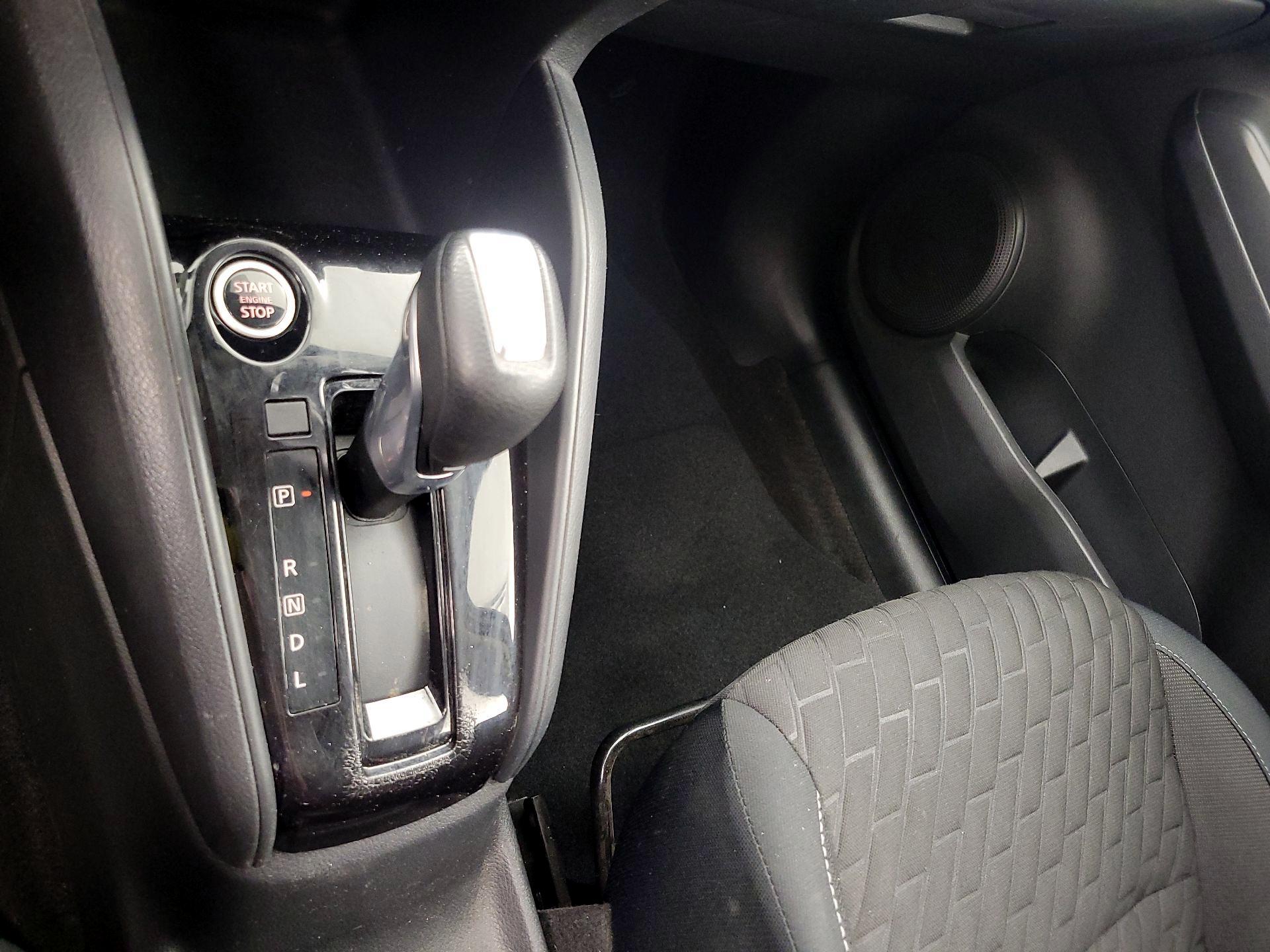 Thumbnail: 2022 Nissan Kicks - 17