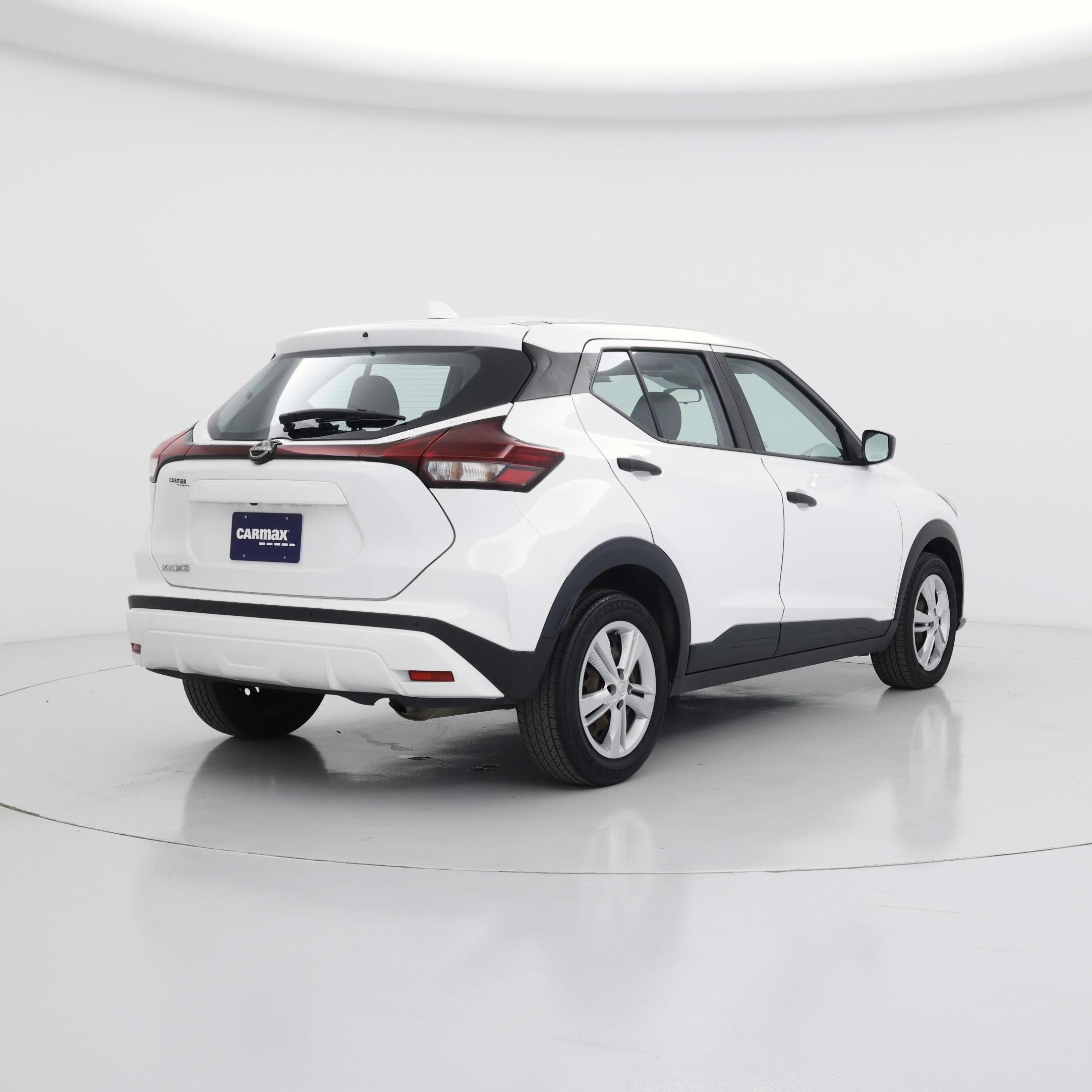 Thumbnail: 2022 Nissan Kicks - 8