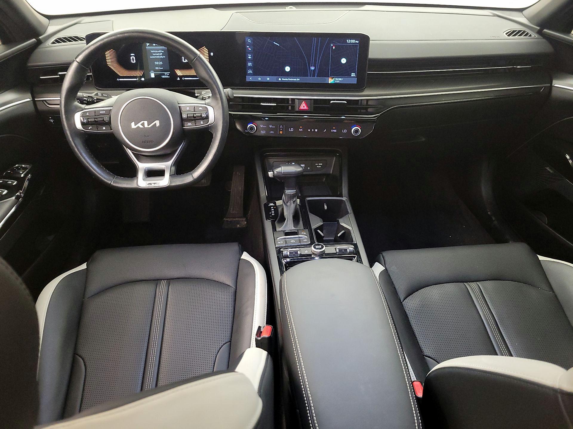 Thumbnail: 2025 Kia K5 - 9