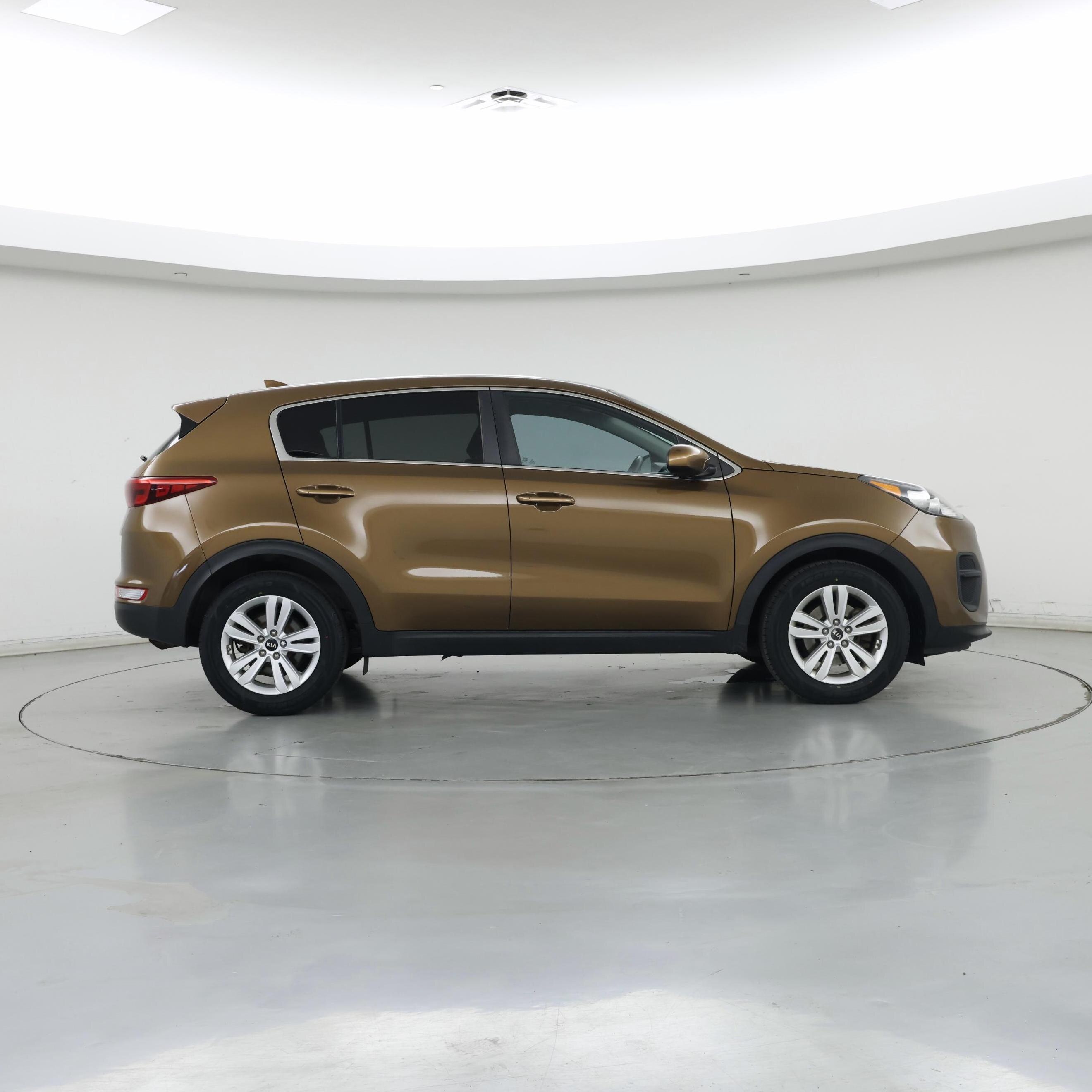 Thumbnail: 2022 Mitsubishi Outlander Sport - 7