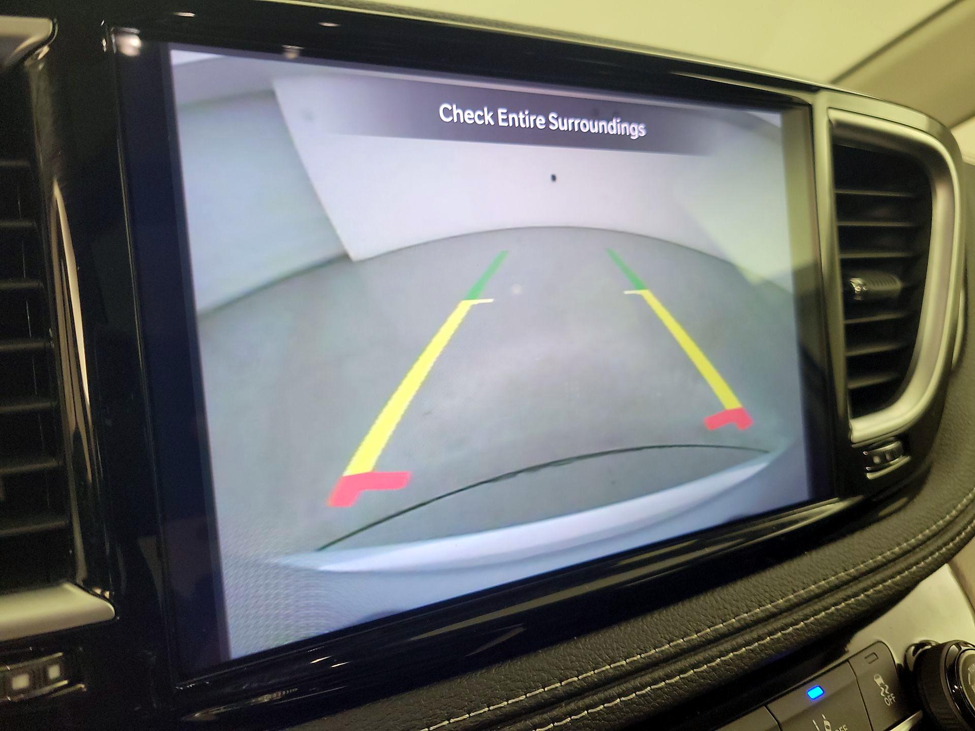 Thumbnail: 2023 Chrysler Pacifica - 15