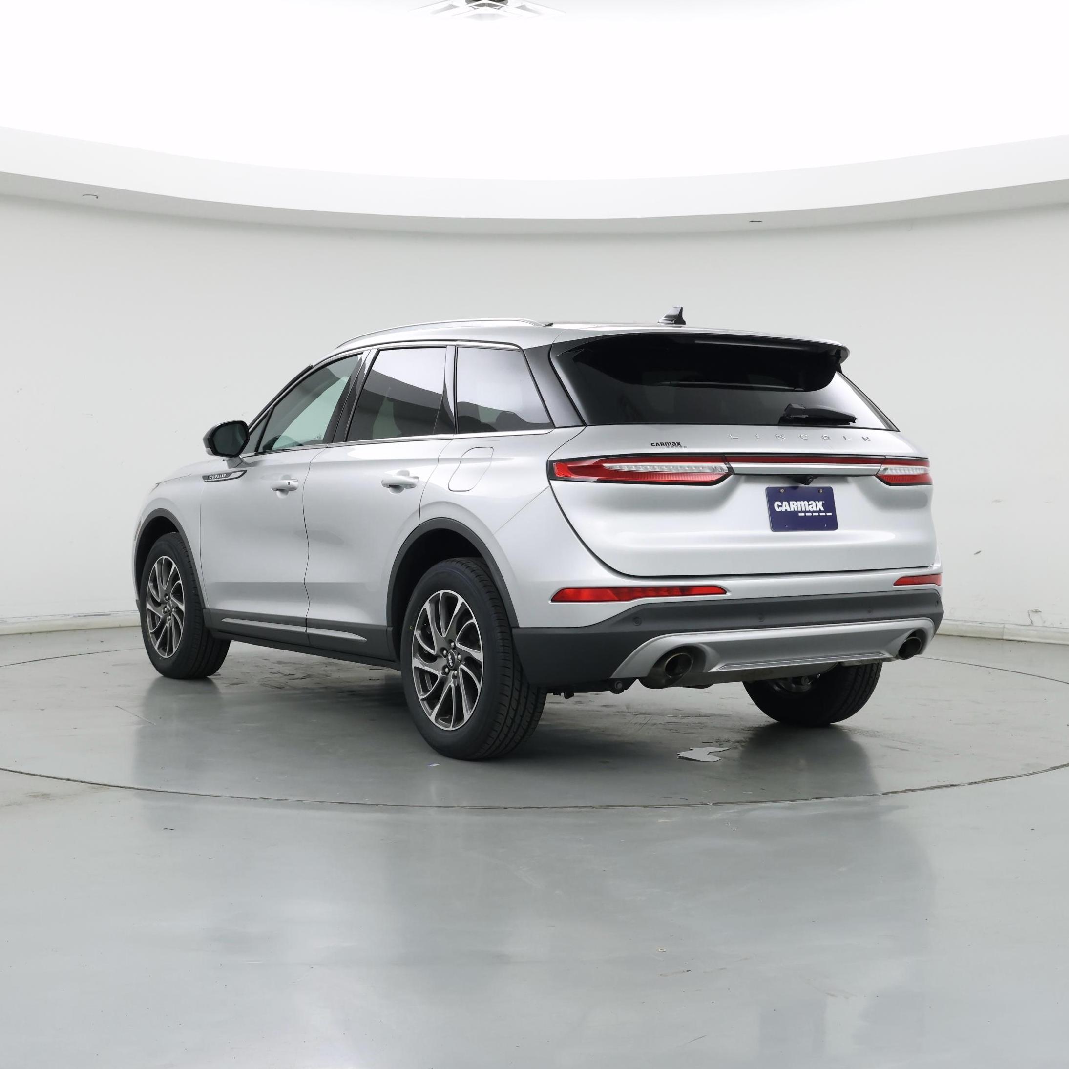 Thumbnail: 2020 Lincoln Corsair - 2