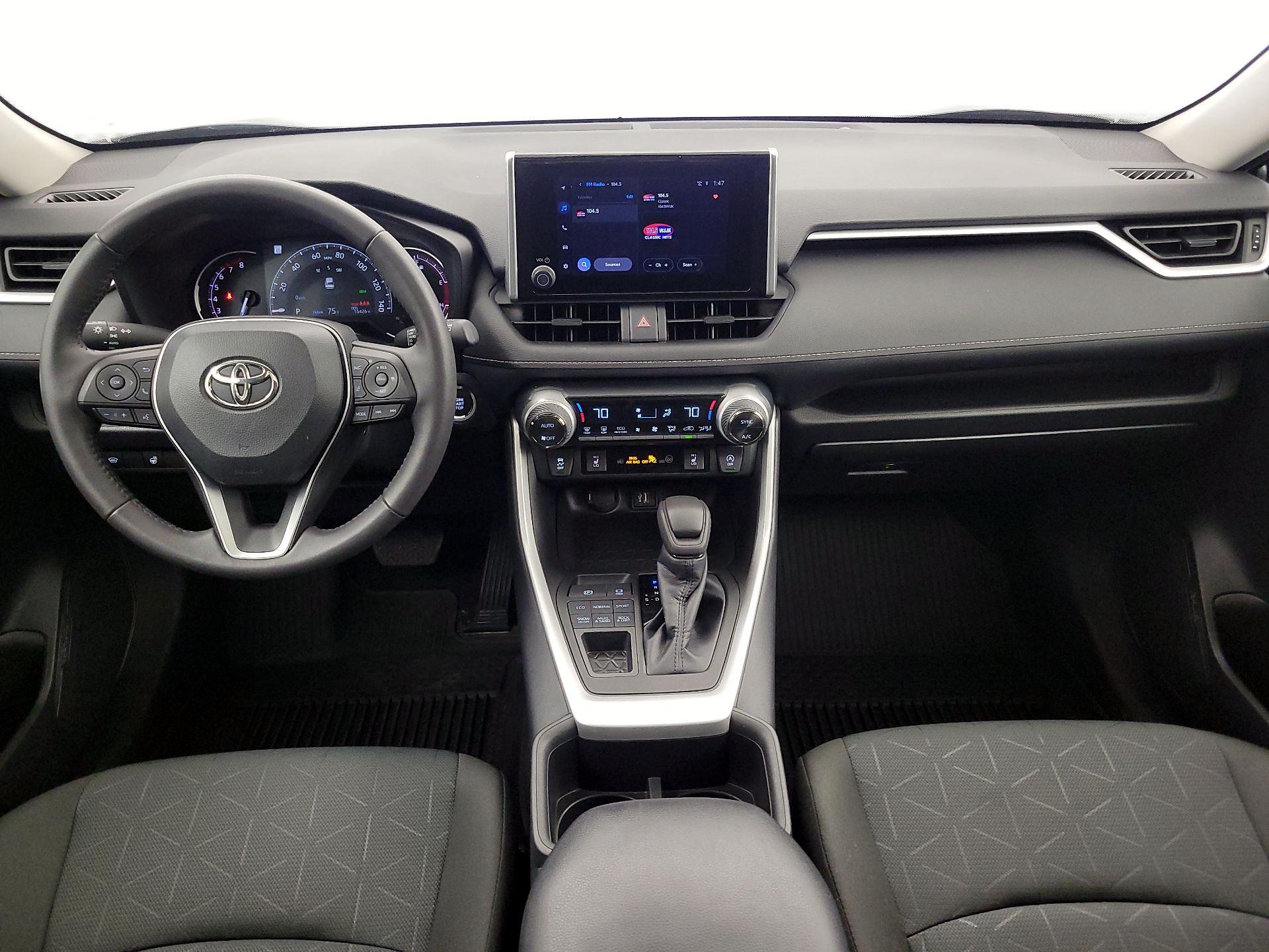 Thumbnail: 2023 Toyota RAV4 - 9