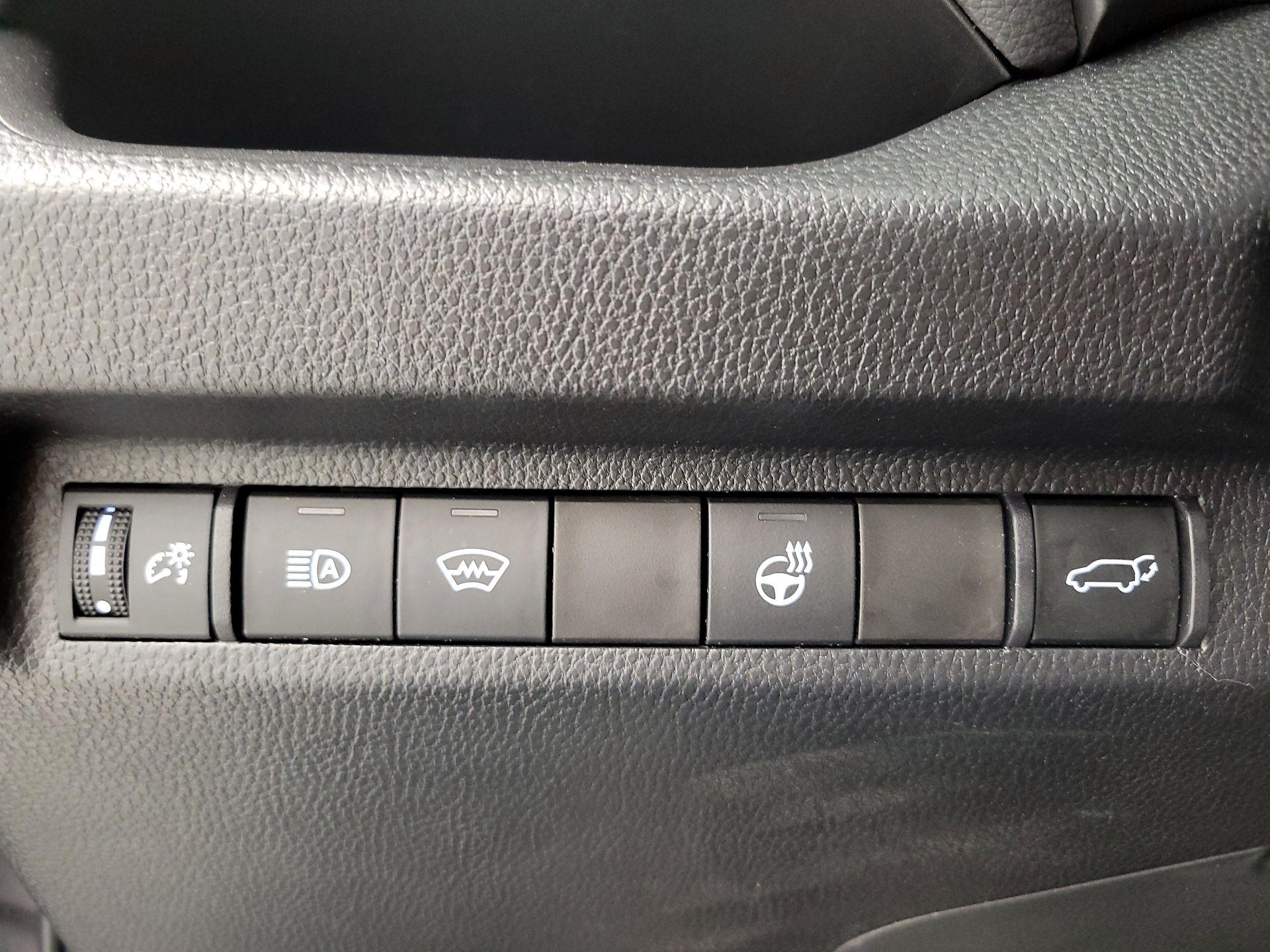 Thumbnail: 2023 Toyota RAV4 - 13