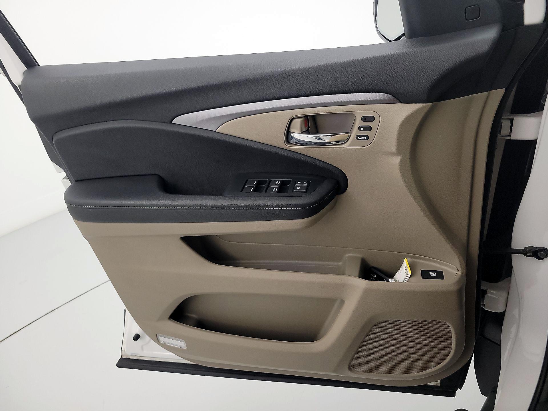 Thumbnail: 2023 Honda Ridgeline - 12