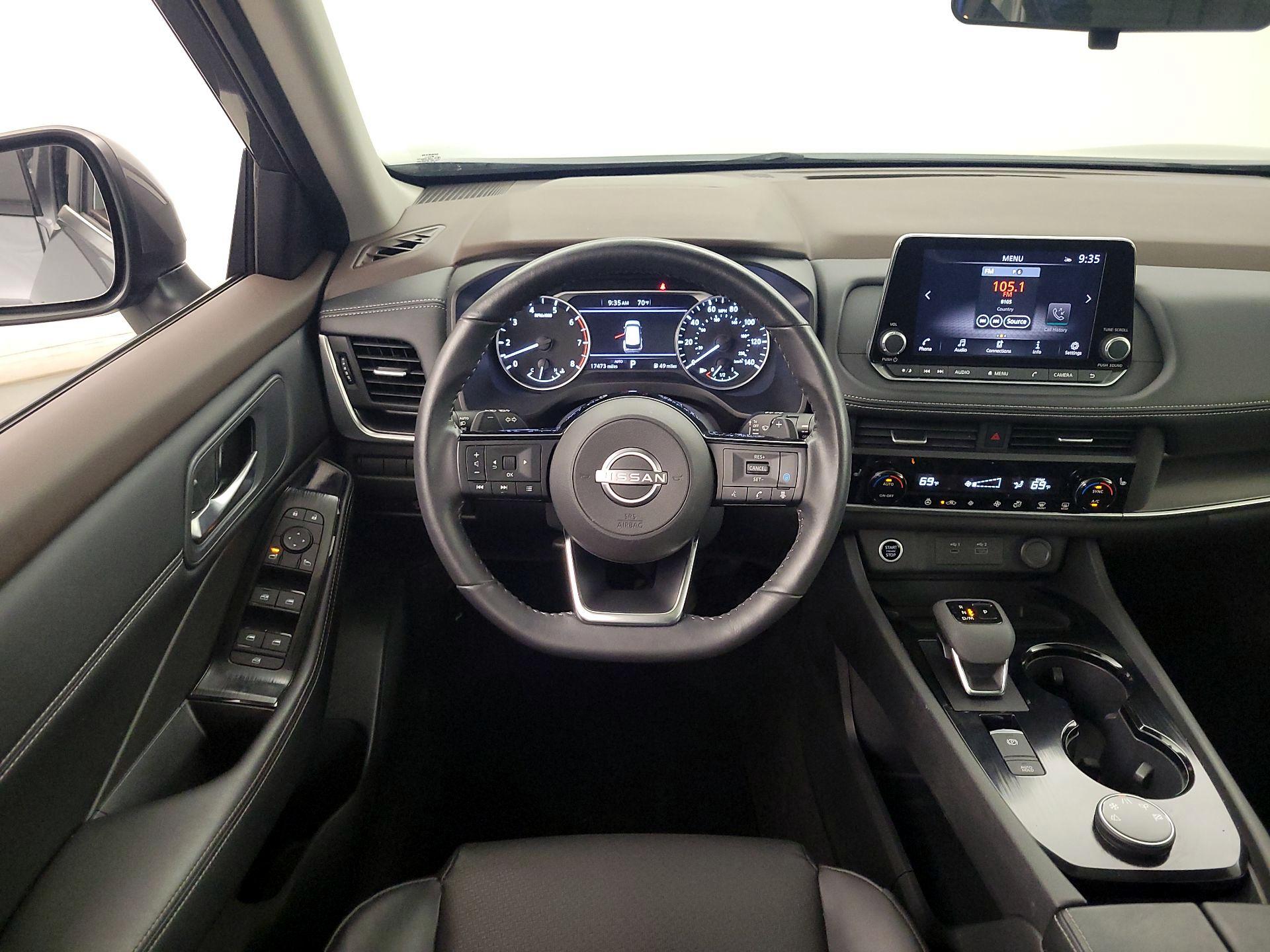 Thumbnail: 2023 Nissan Rogue - 10