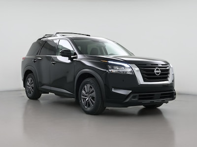 2023 Nissan Pathfinder SV