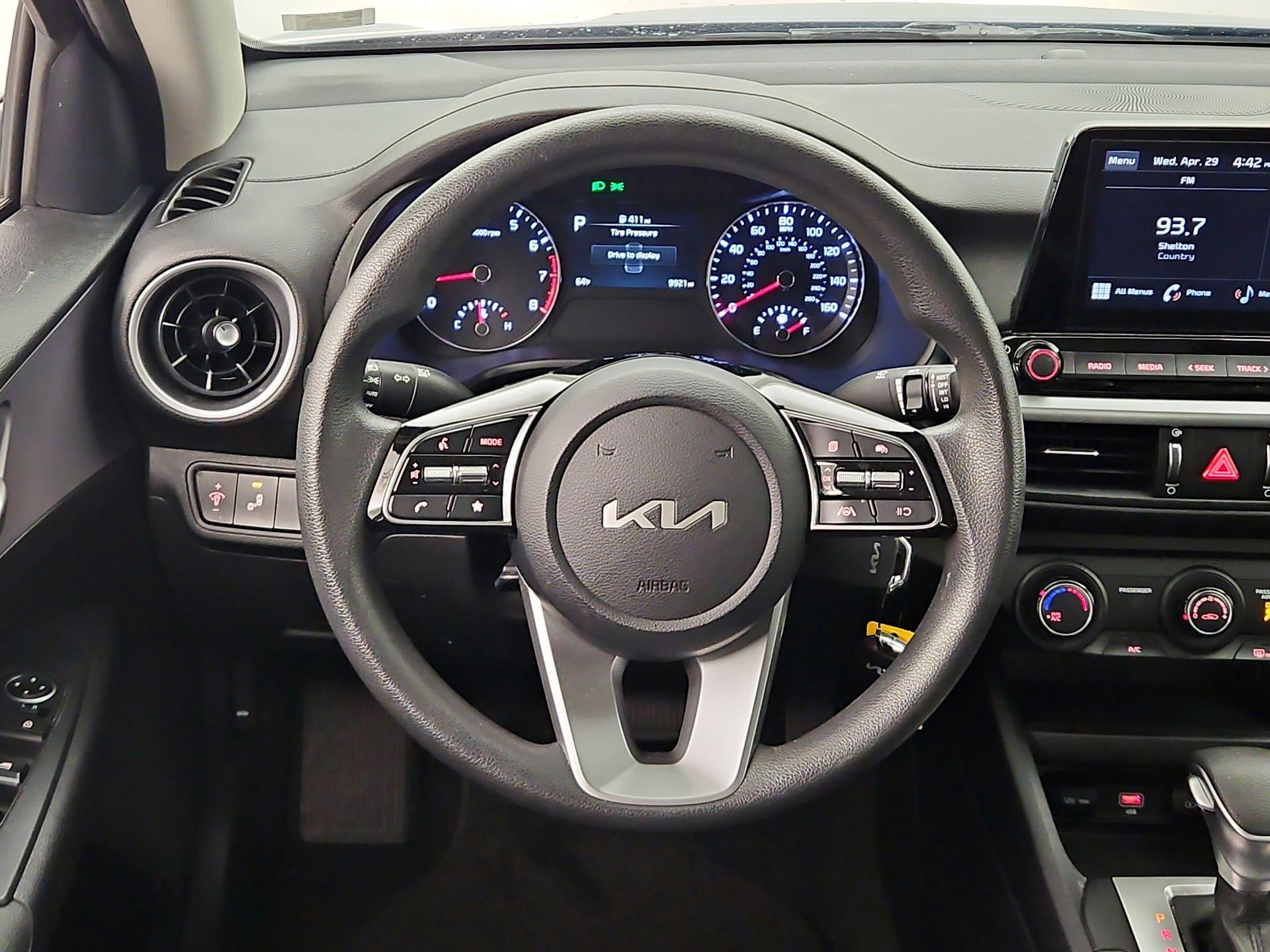 Thumbnail: 2024 Kia Forte - 10