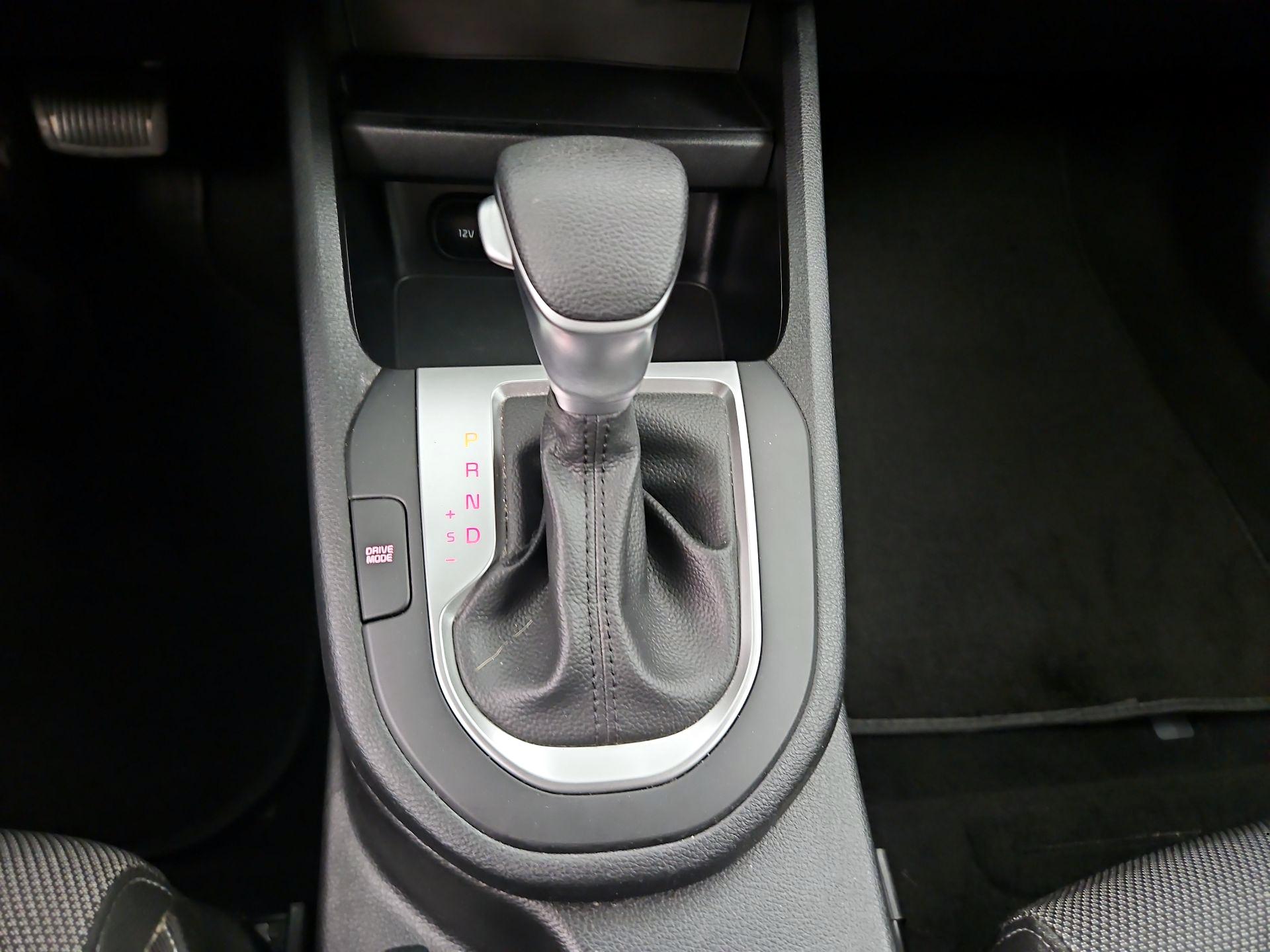 Thumbnail: 2024 Kia Forte - 17