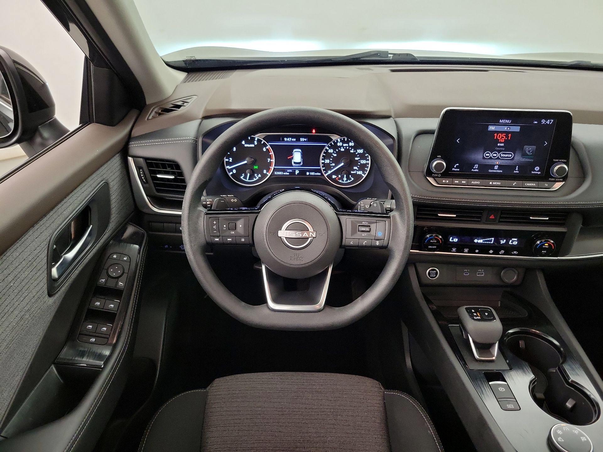 Thumbnail: 2023 Nissan Rogue - 10