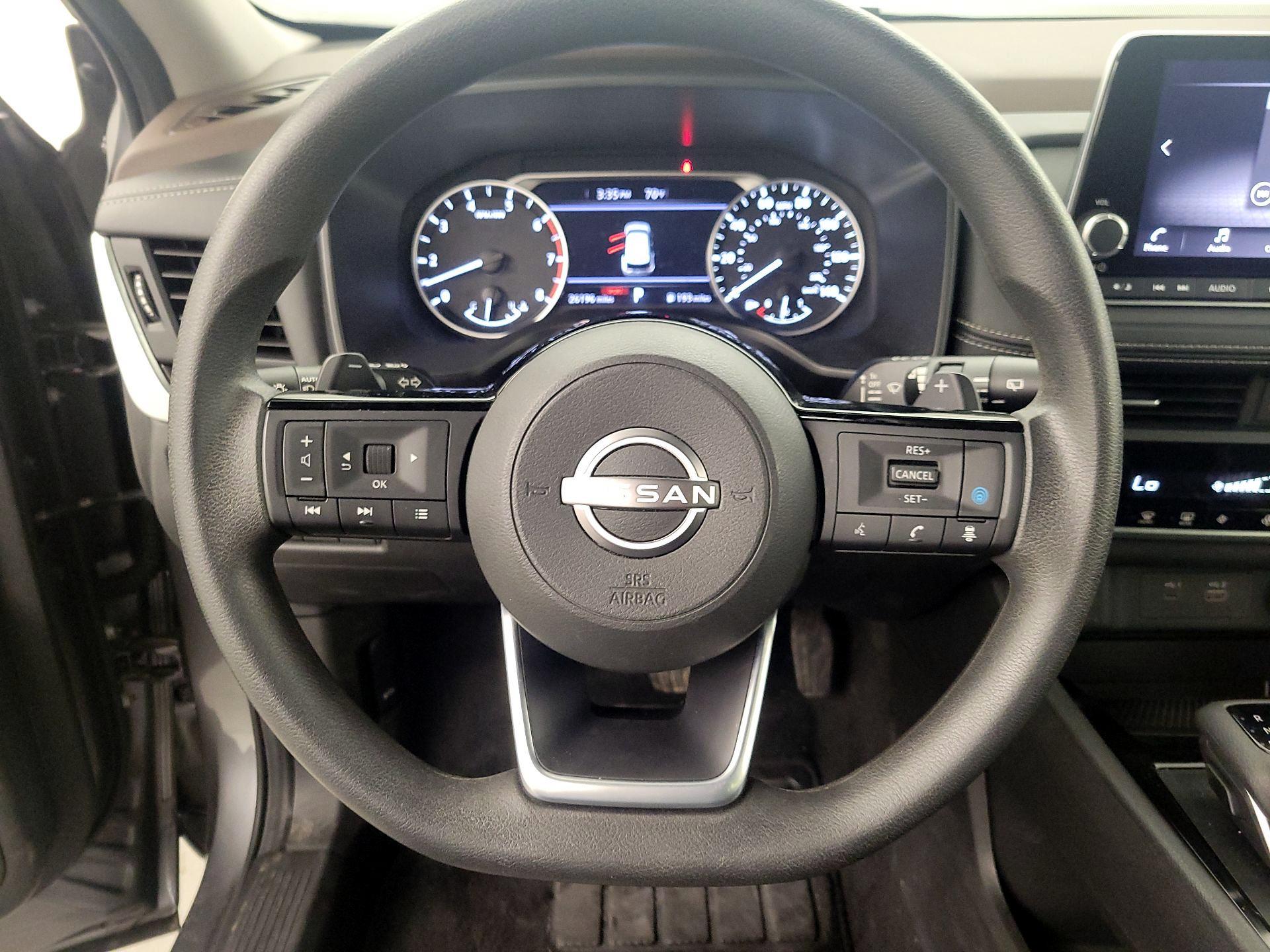 Thumbnail: 2023 Nissan Rogue - 10