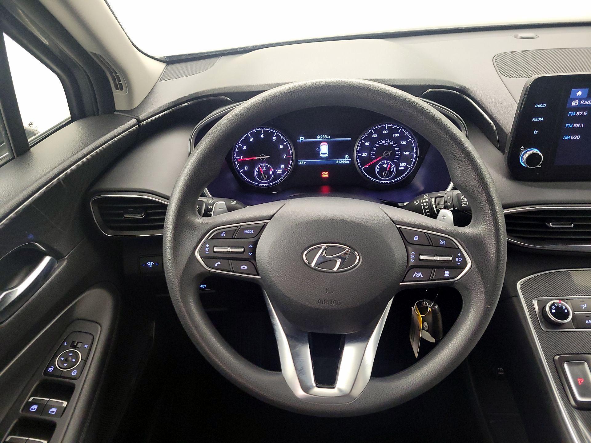 Thumbnail: 2023 Hyundai Santa Fe - 10