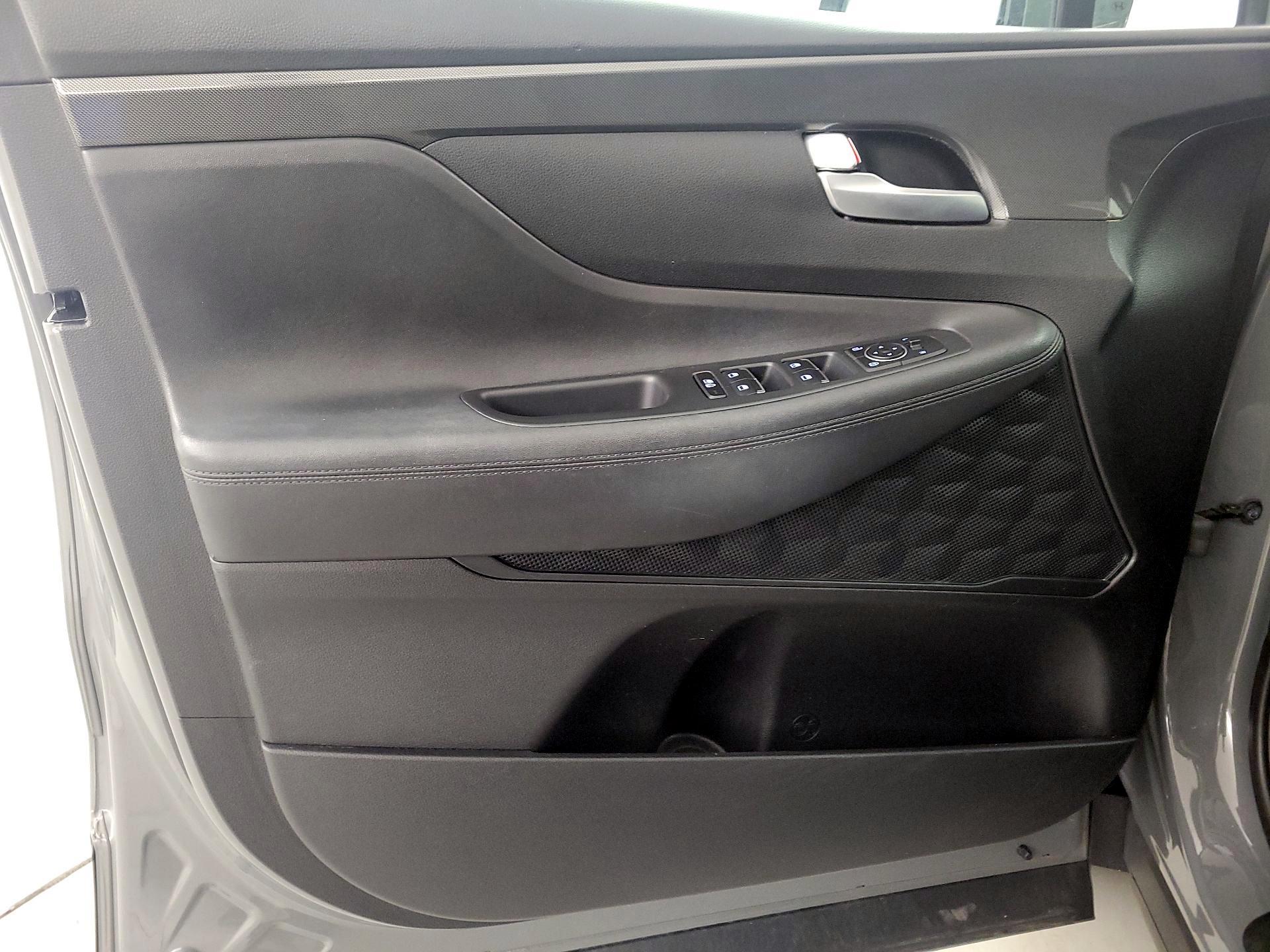 Thumbnail: 2023 Hyundai Santa Fe - 12