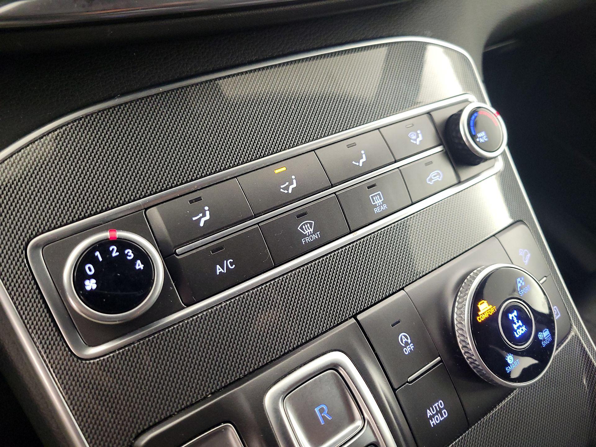 Thumbnail: 2023 Hyundai Santa Fe - 16