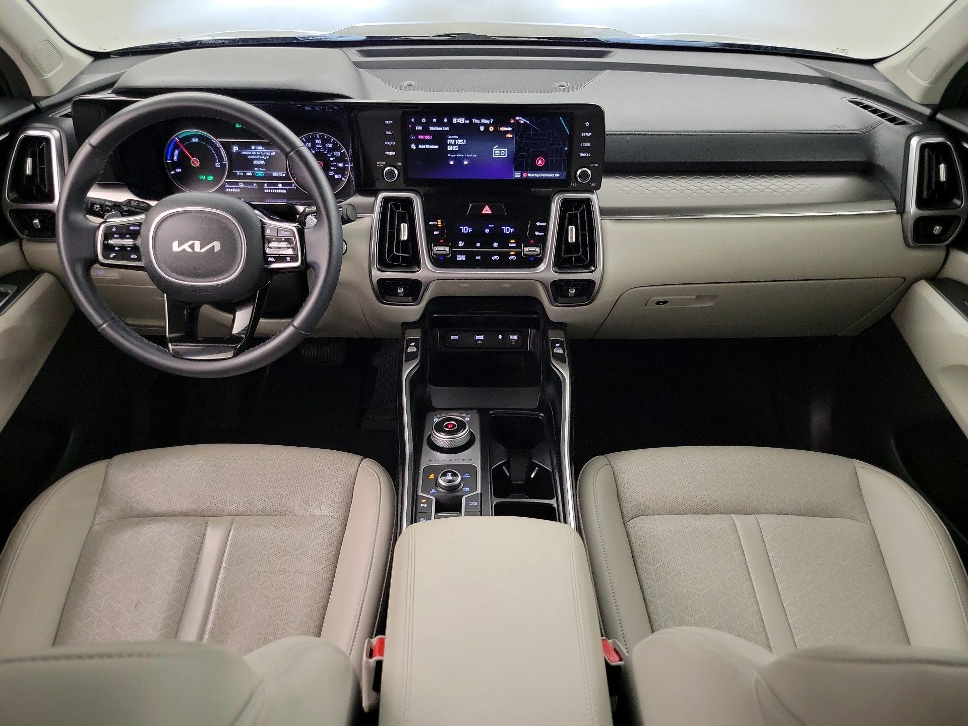 Thumbnail: 2023 Kia Sorento - 9