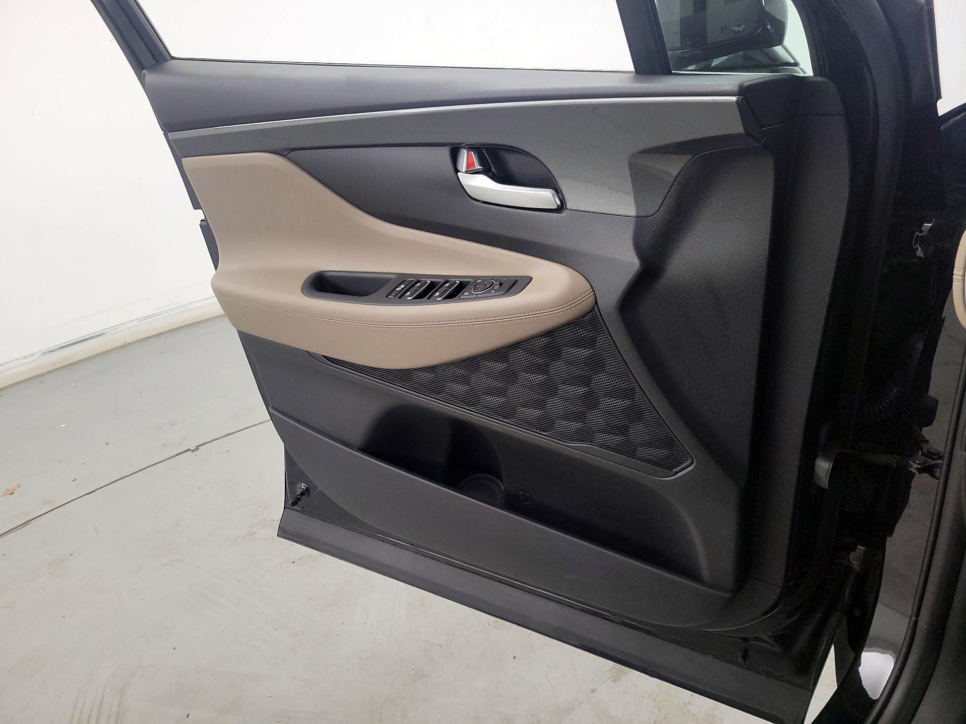 Thumbnail: 2023 Hyundai Santa Fe - 12