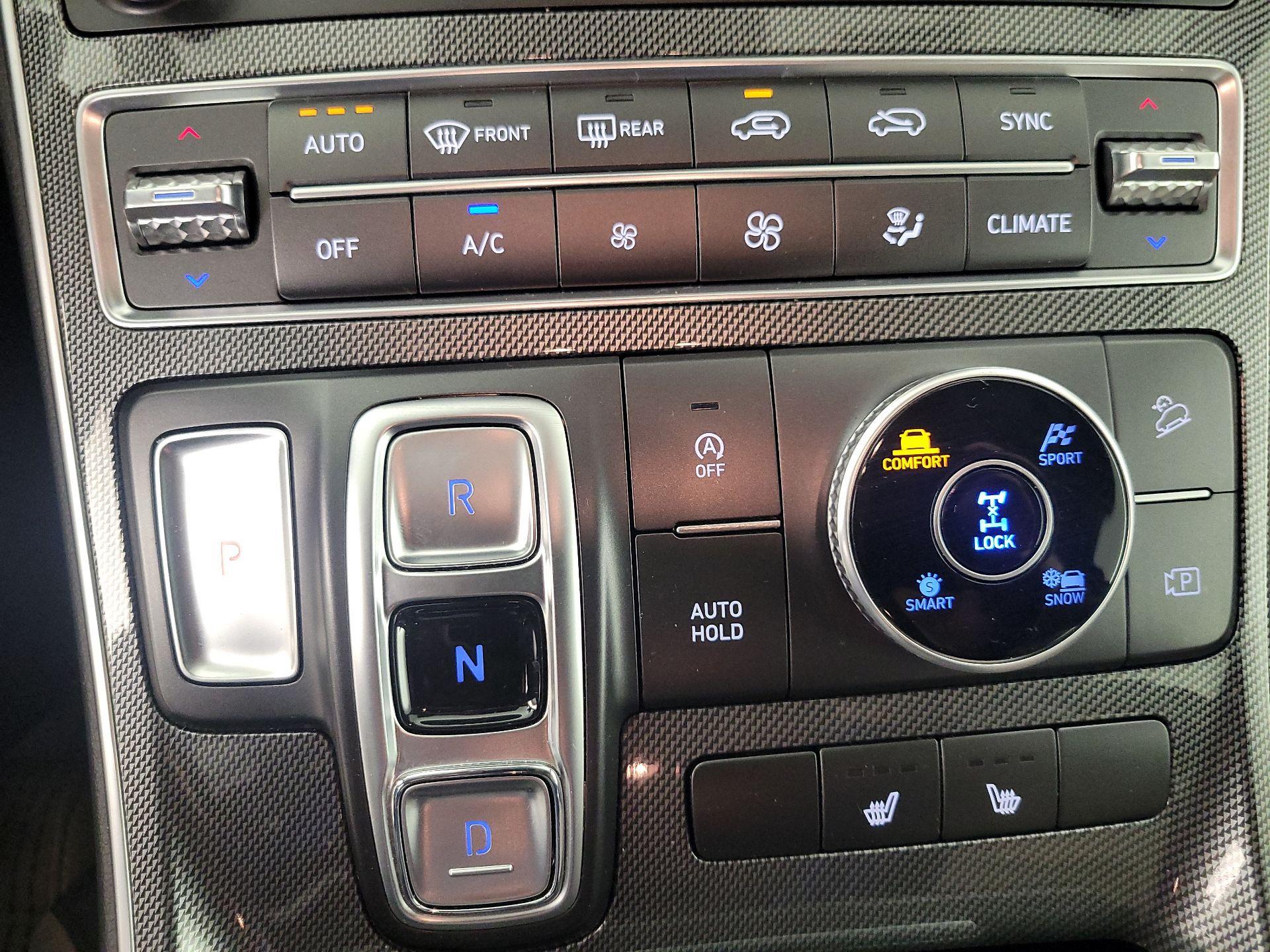 Thumbnail: 2023 Hyundai Santa Fe - 17