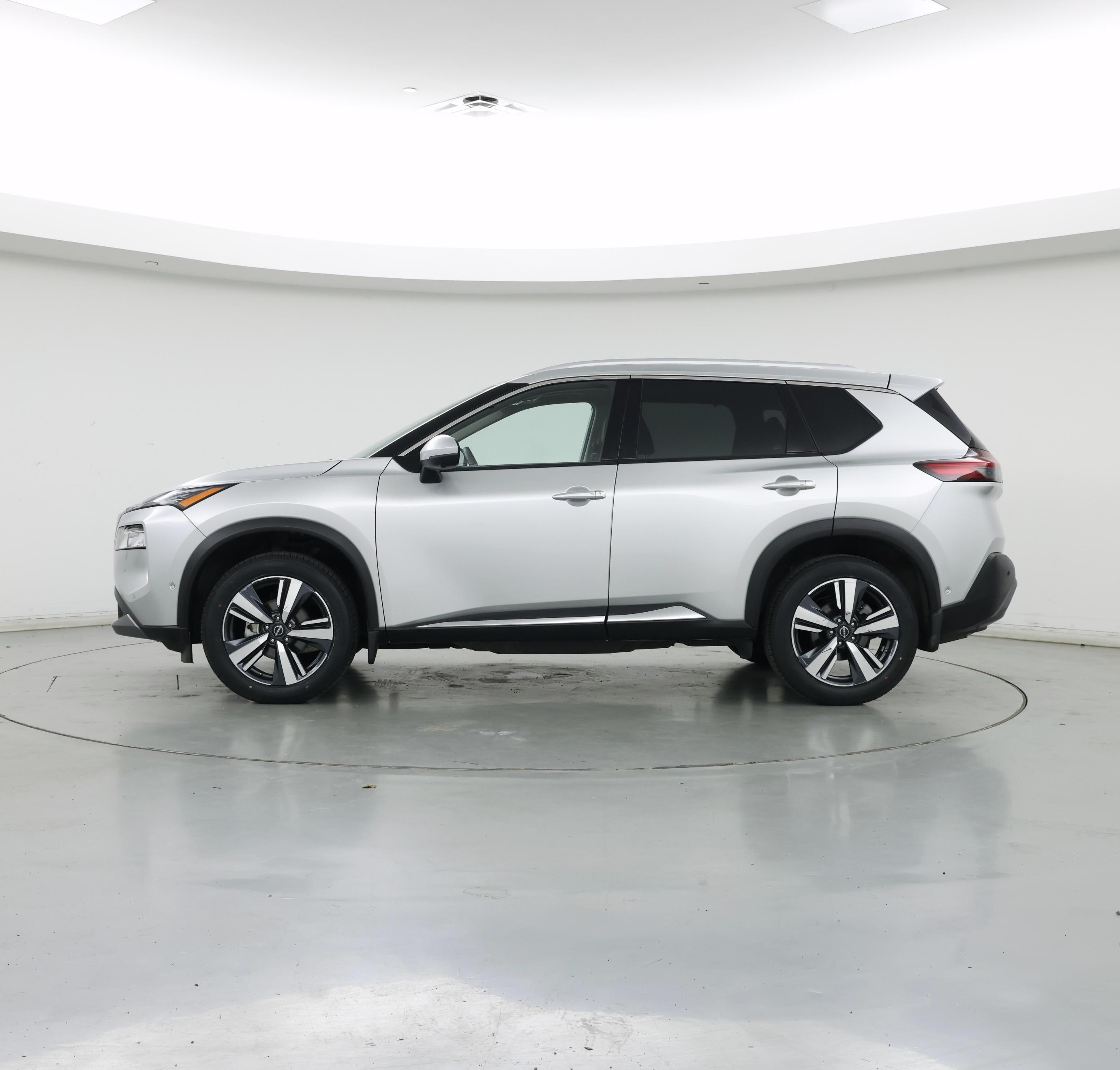 Thumbnail: 2023 Nissan Rogue - 3