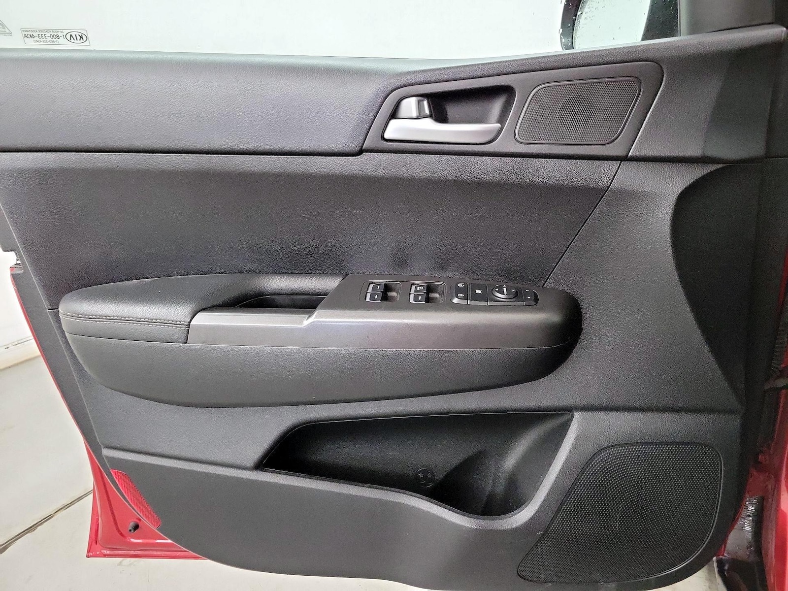 2022 Kia Sportage LX - Photo 13
