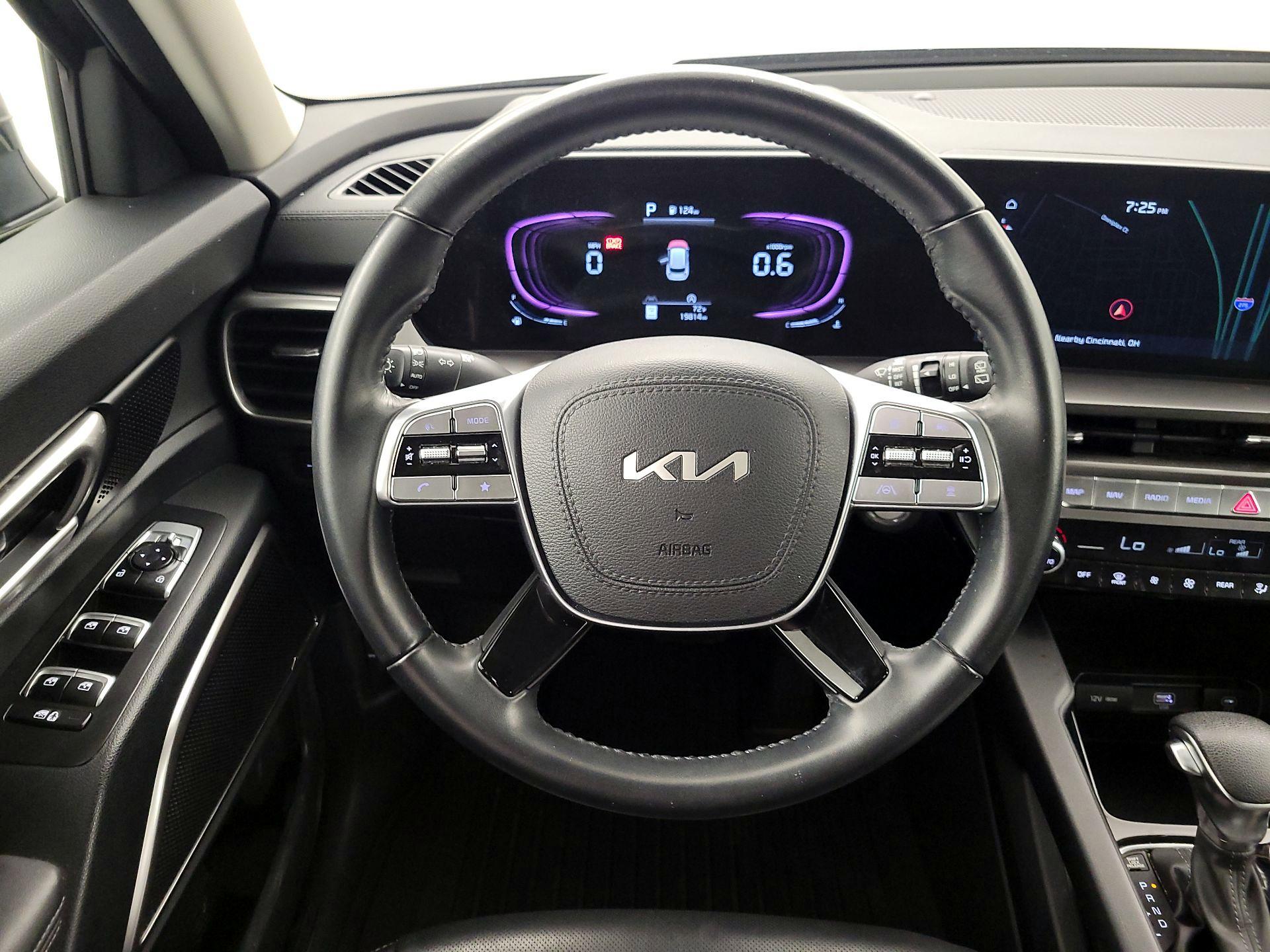 Thumbnail: 2024 Kia Telluride - 10