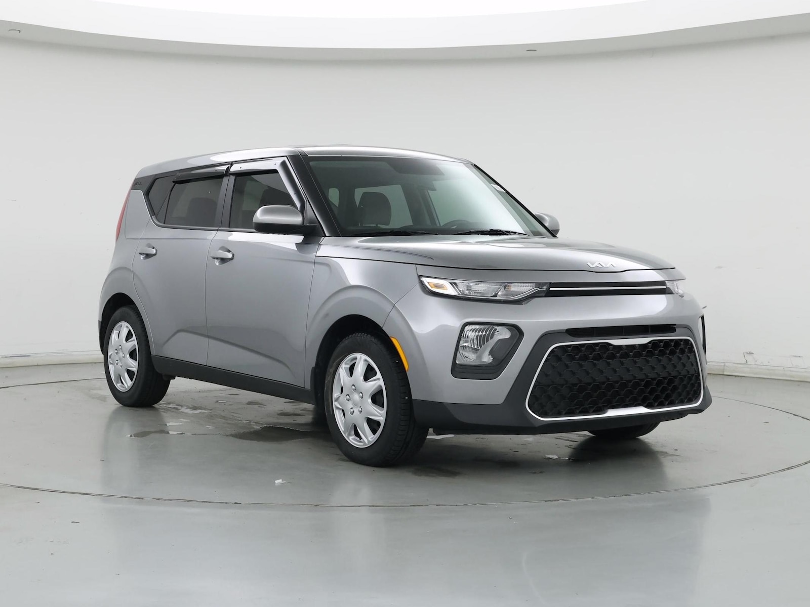 2022 Kia Soul LX - Photo 2