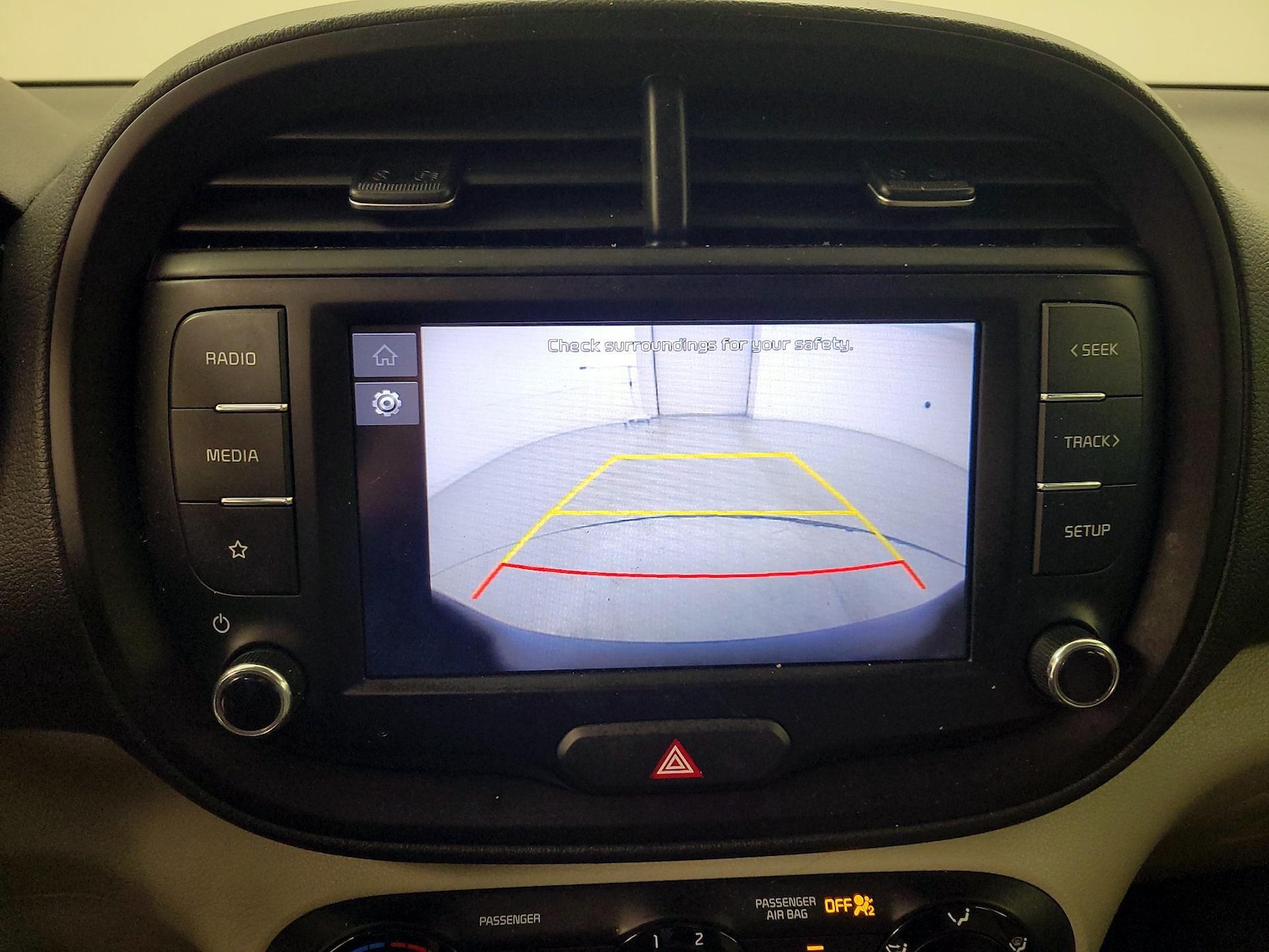 2022 Kia Soul LX - Photo 15