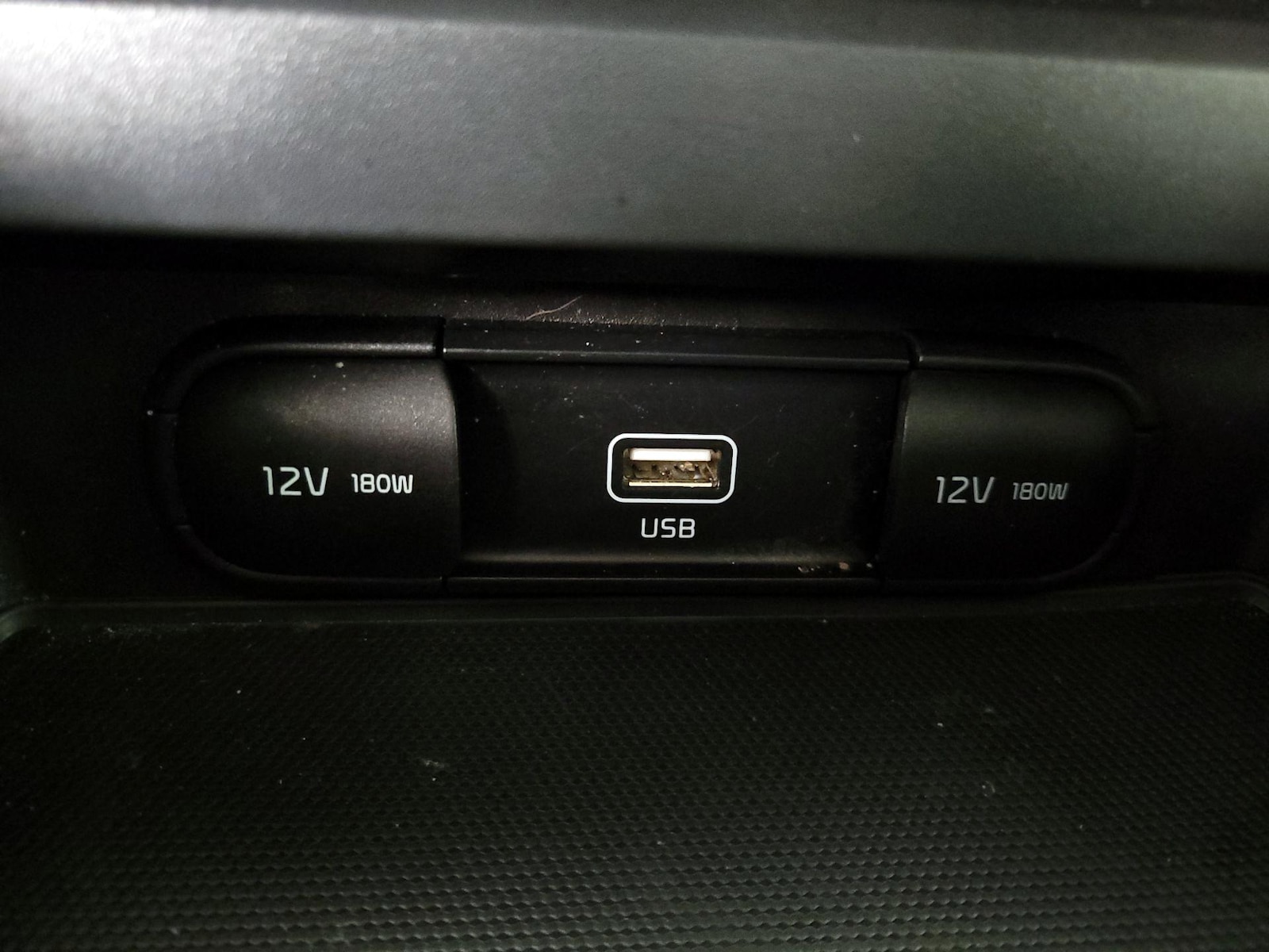 2022 Kia Soul LX - Photo 19