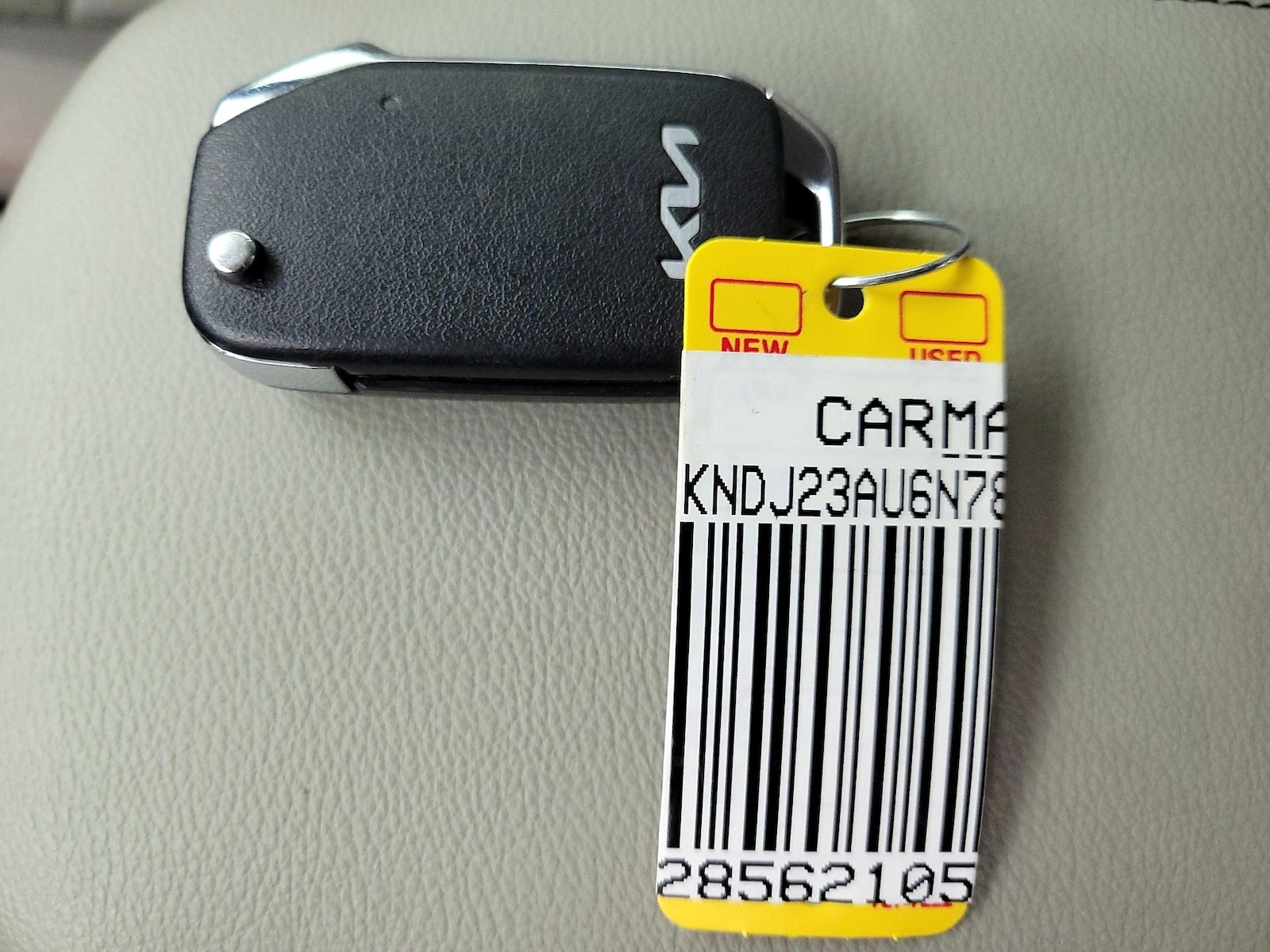 2022 Kia Soul LX - Photo 23