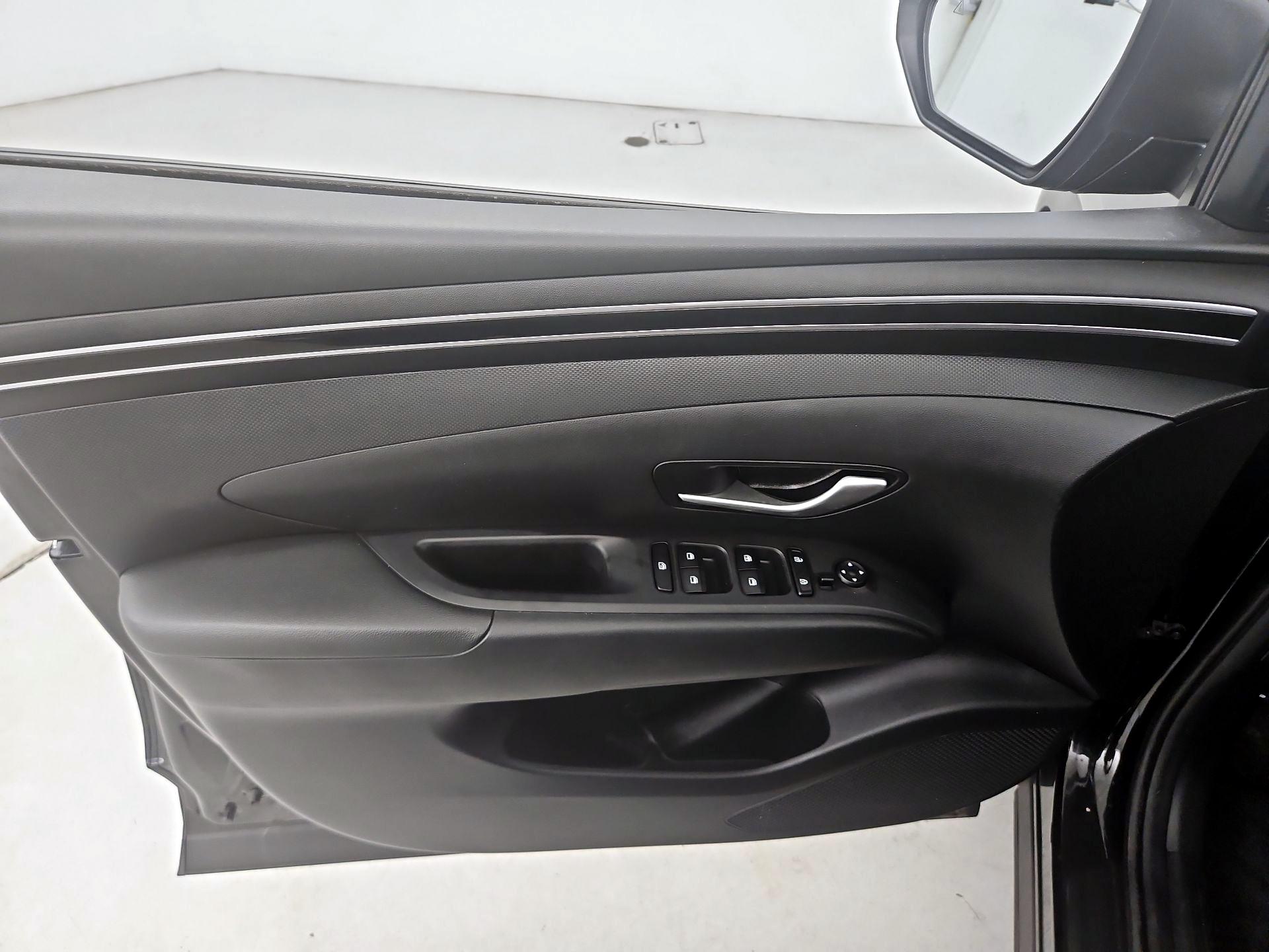 Thumbnail: 2023 Hyundai Tucson - 12