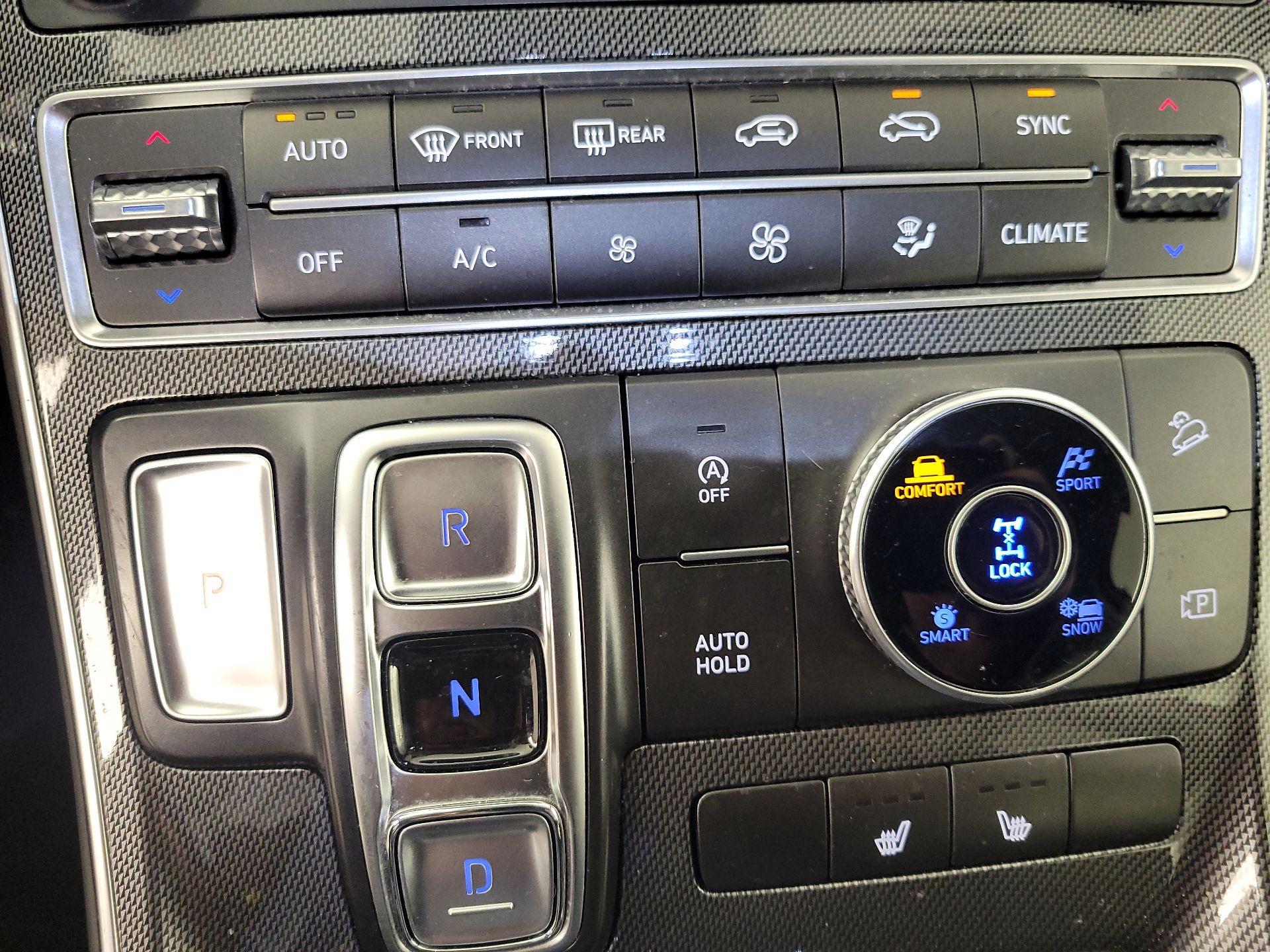 Thumbnail: 2023 Hyundai Santa Fe - 17