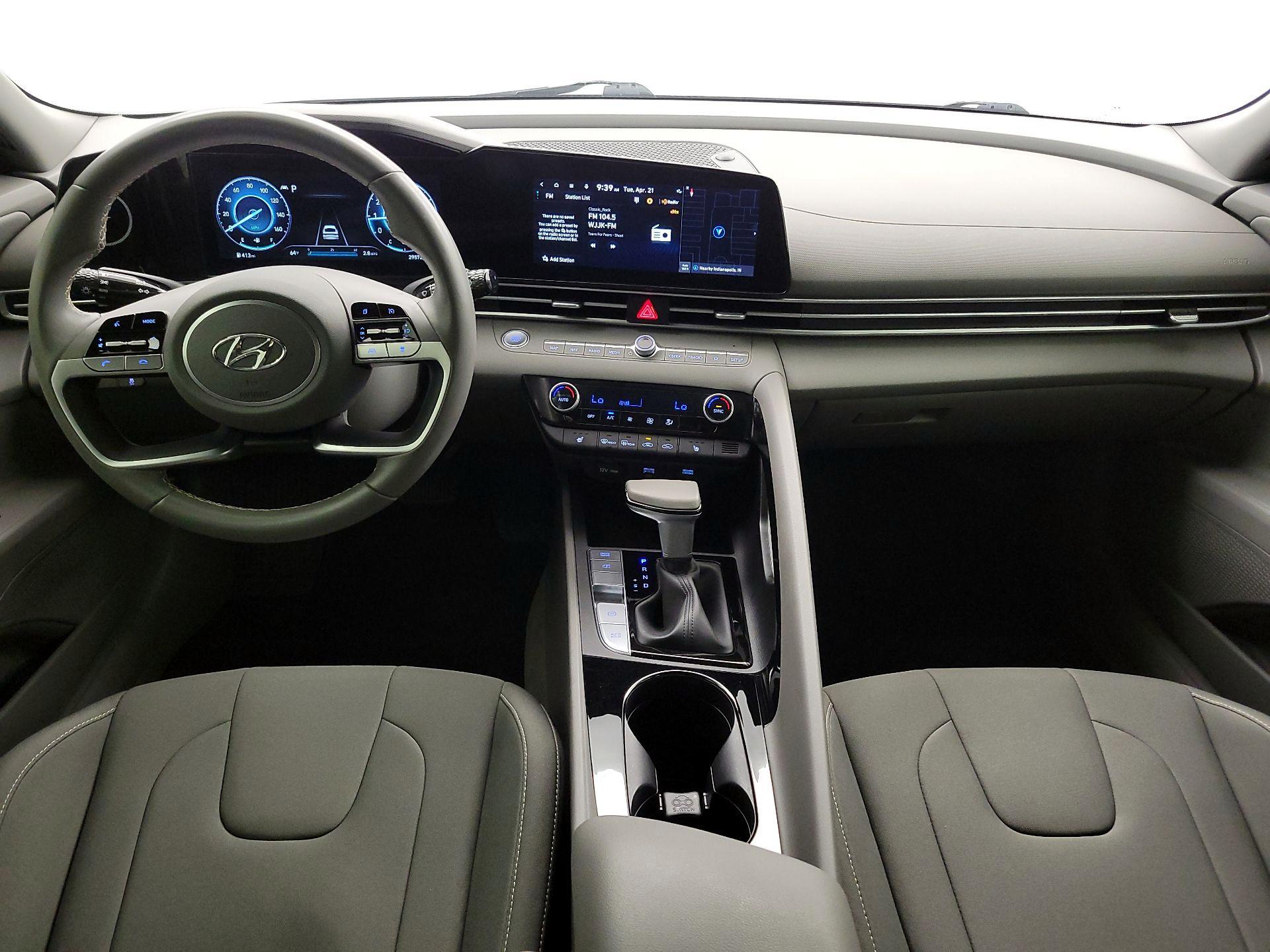 Thumbnail: 2023 Hyundai Elantra - 9