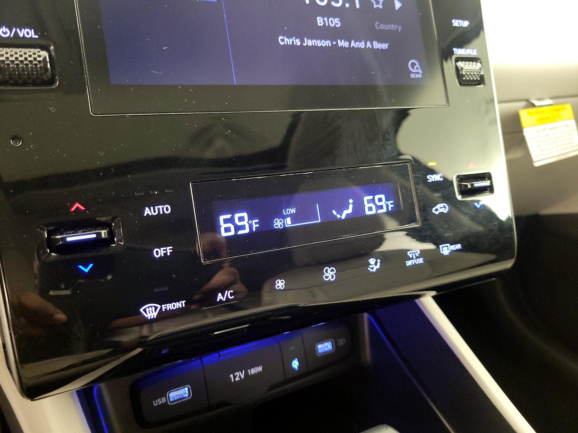 Thumbnail: 2023 Hyundai Tucson - 16