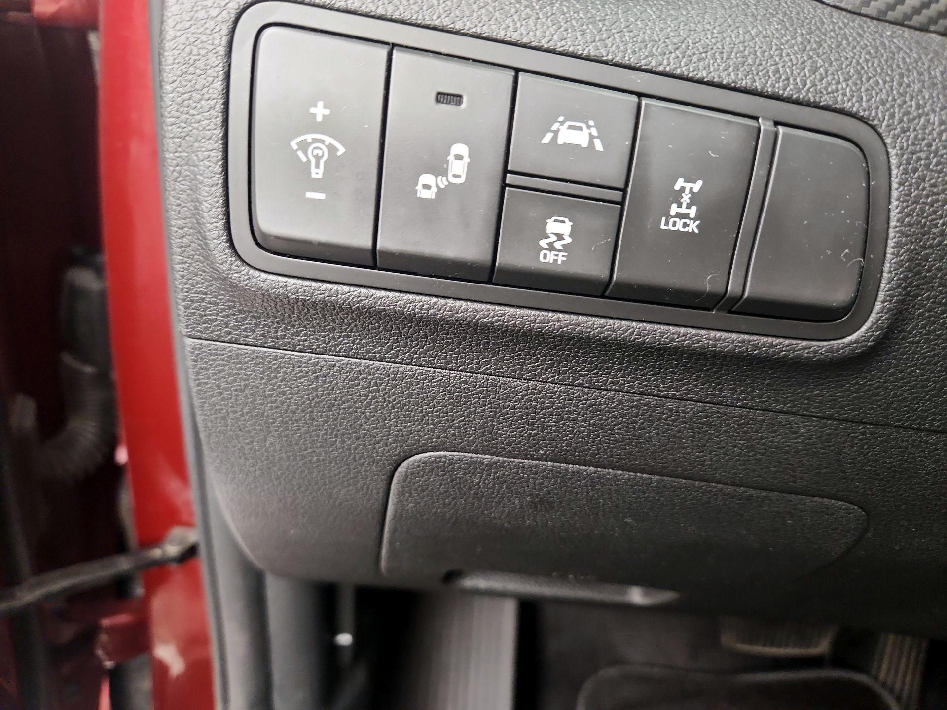 Thumbnail: 2019 Hyundai Tucson - 13