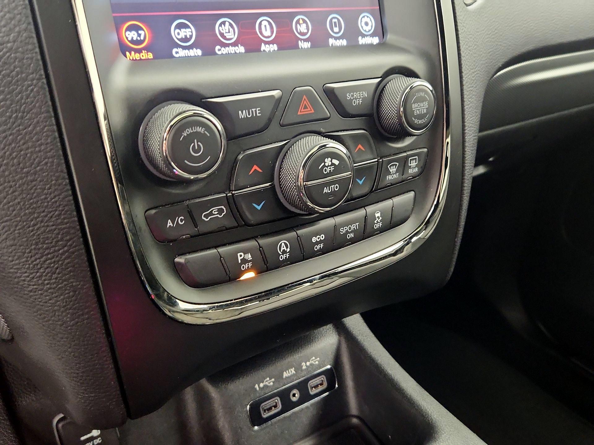 Thumbnail: 2020 Dodge Durango - 17