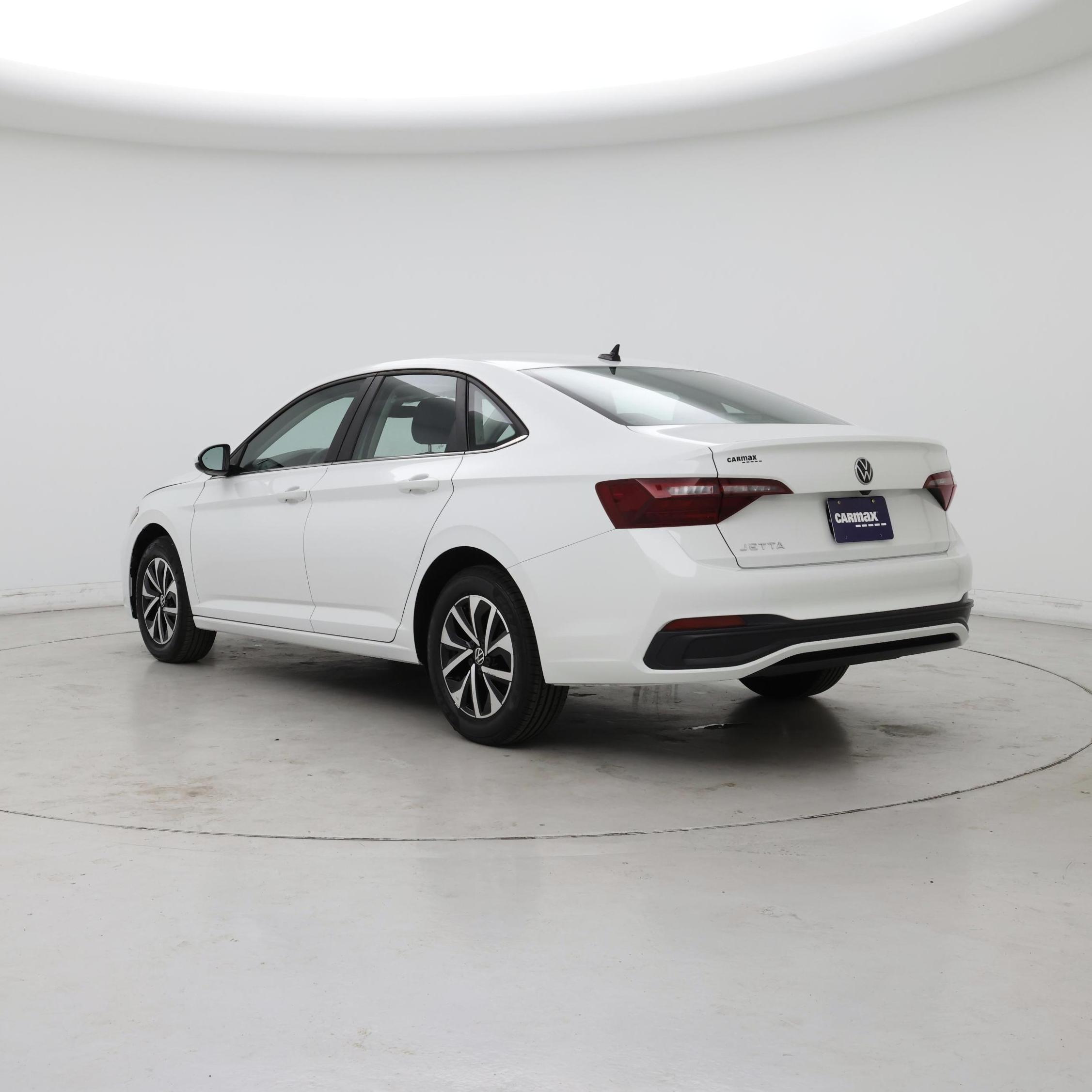 Thumbnail: 2024 Volkswagen Jetta - 2