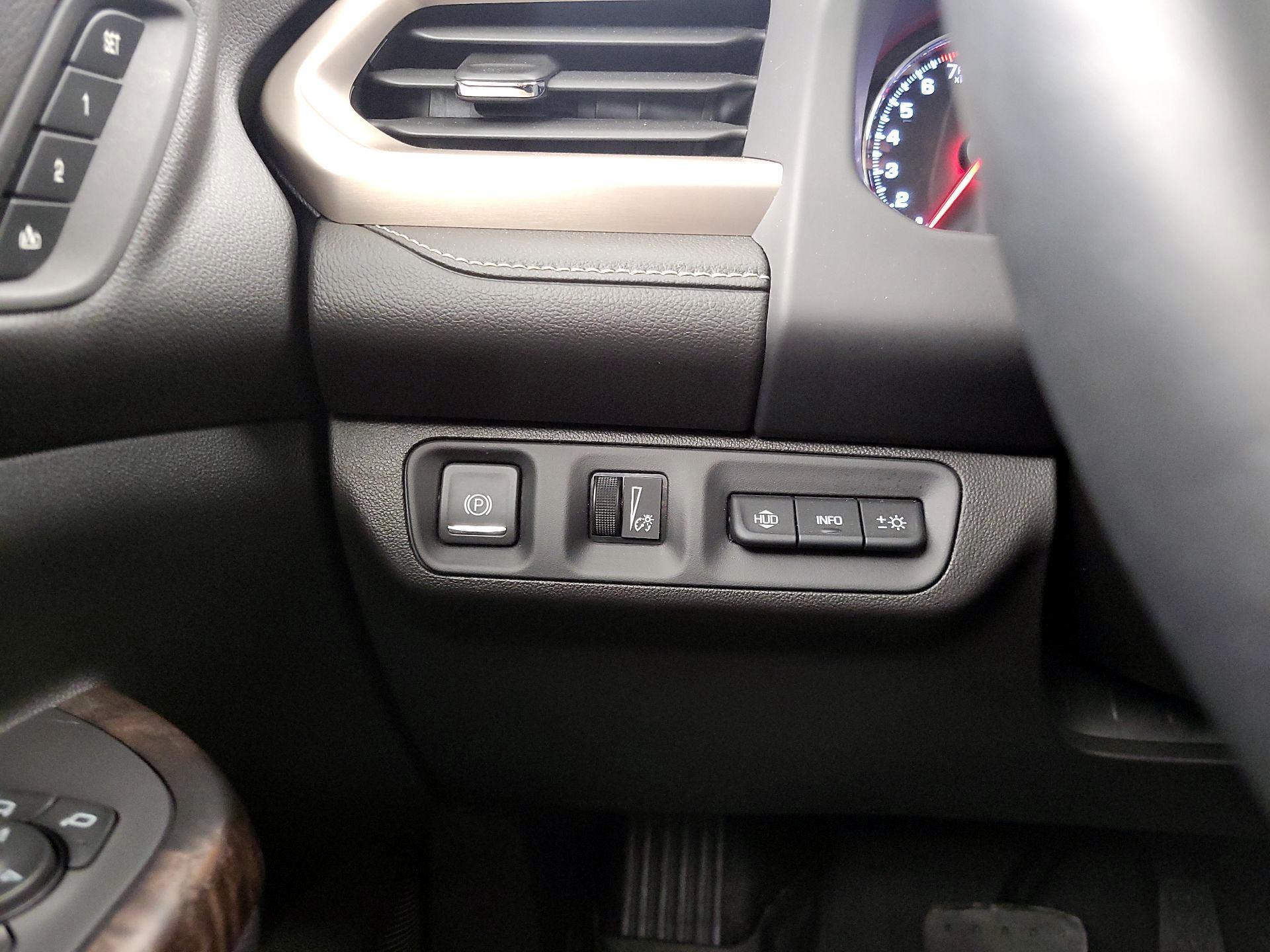 Thumbnail: 2023 GMC Acadia - 11